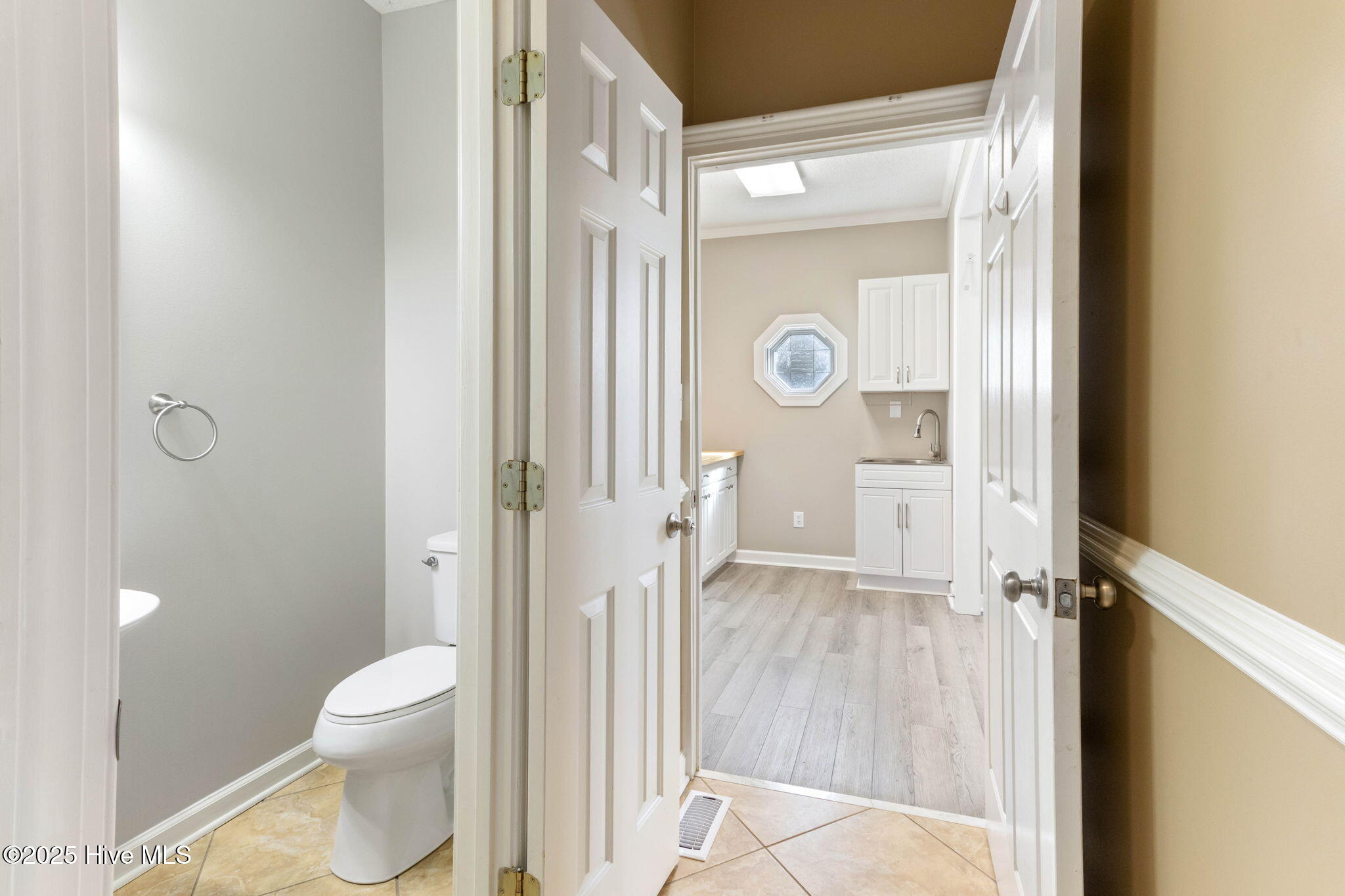 100533905 | Photo 39