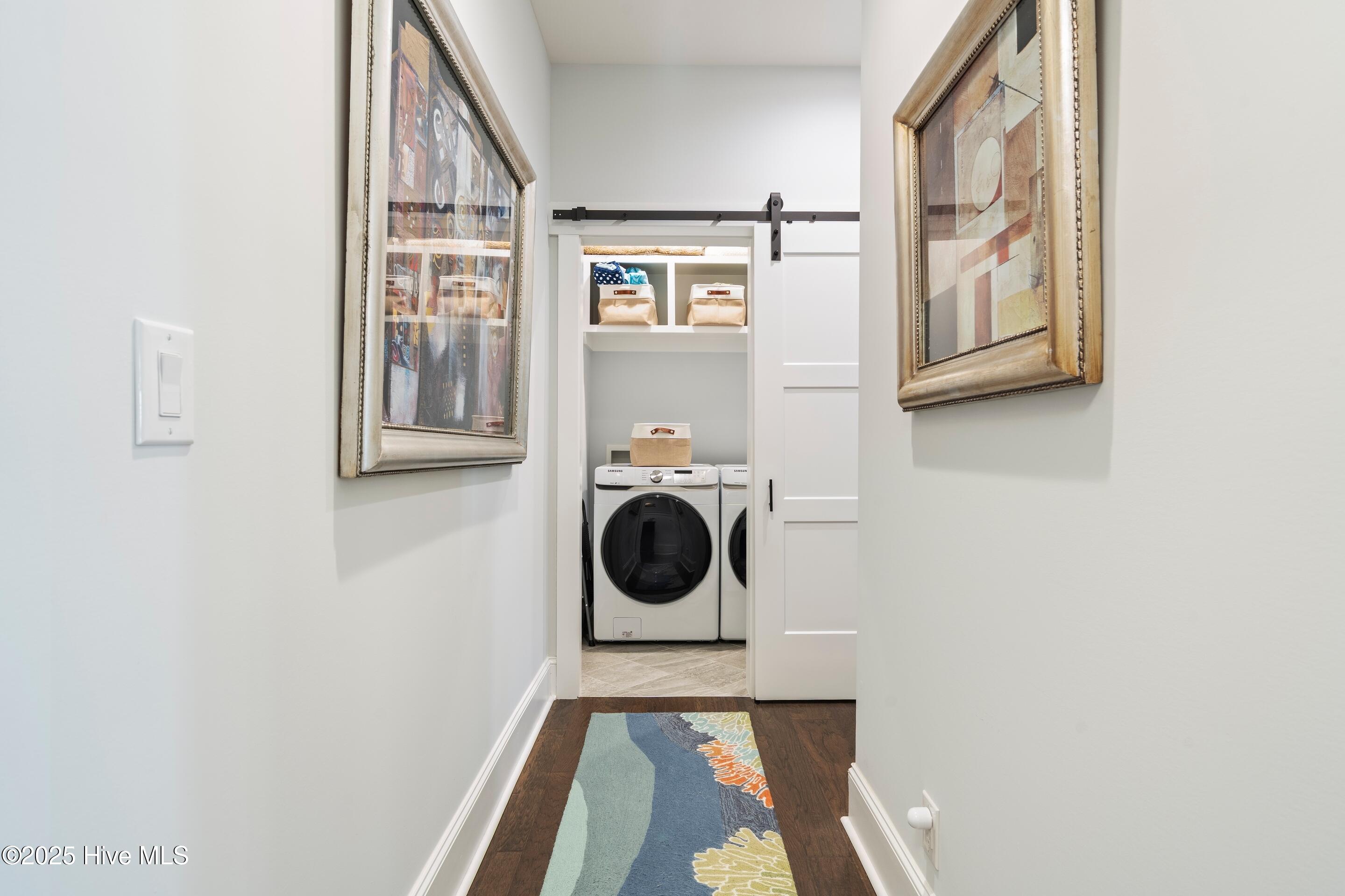 100542073 | Photo 41