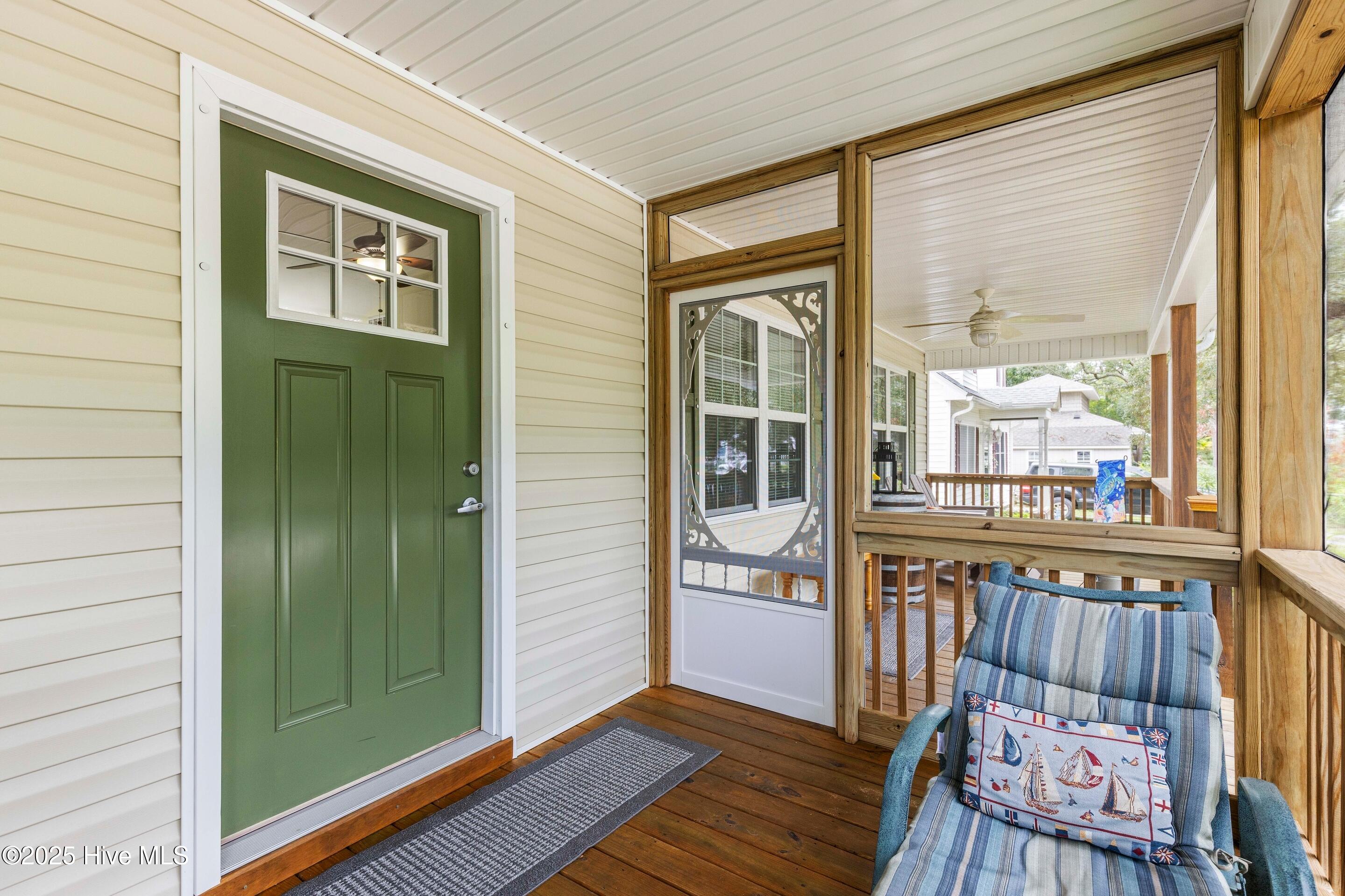 100553447 | Photo 10