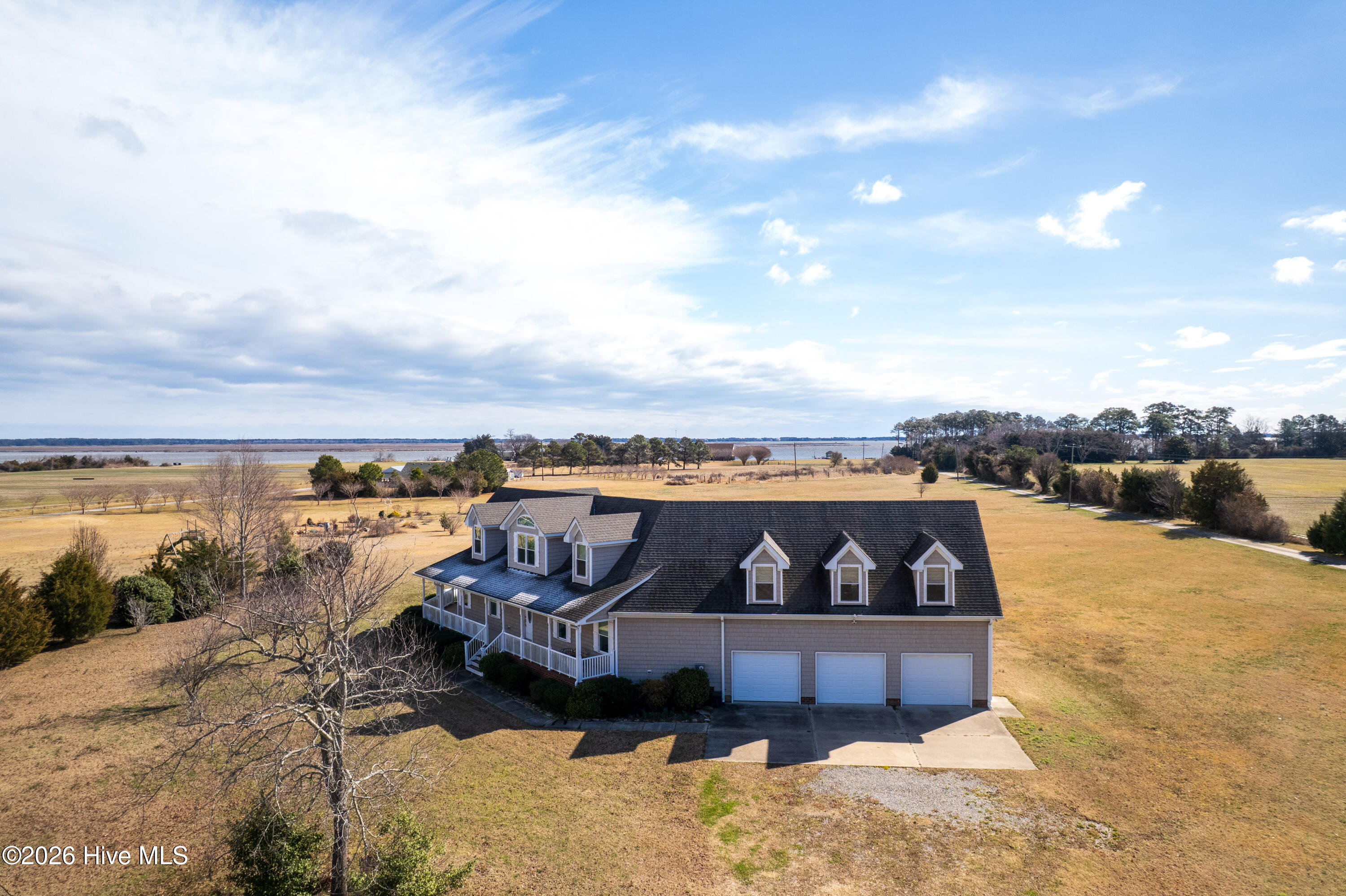 Homes for sale in Knotts Island, NC | 337 Woodleigh Rd, Knotts Island, NC 27950 | MLS# 100554458