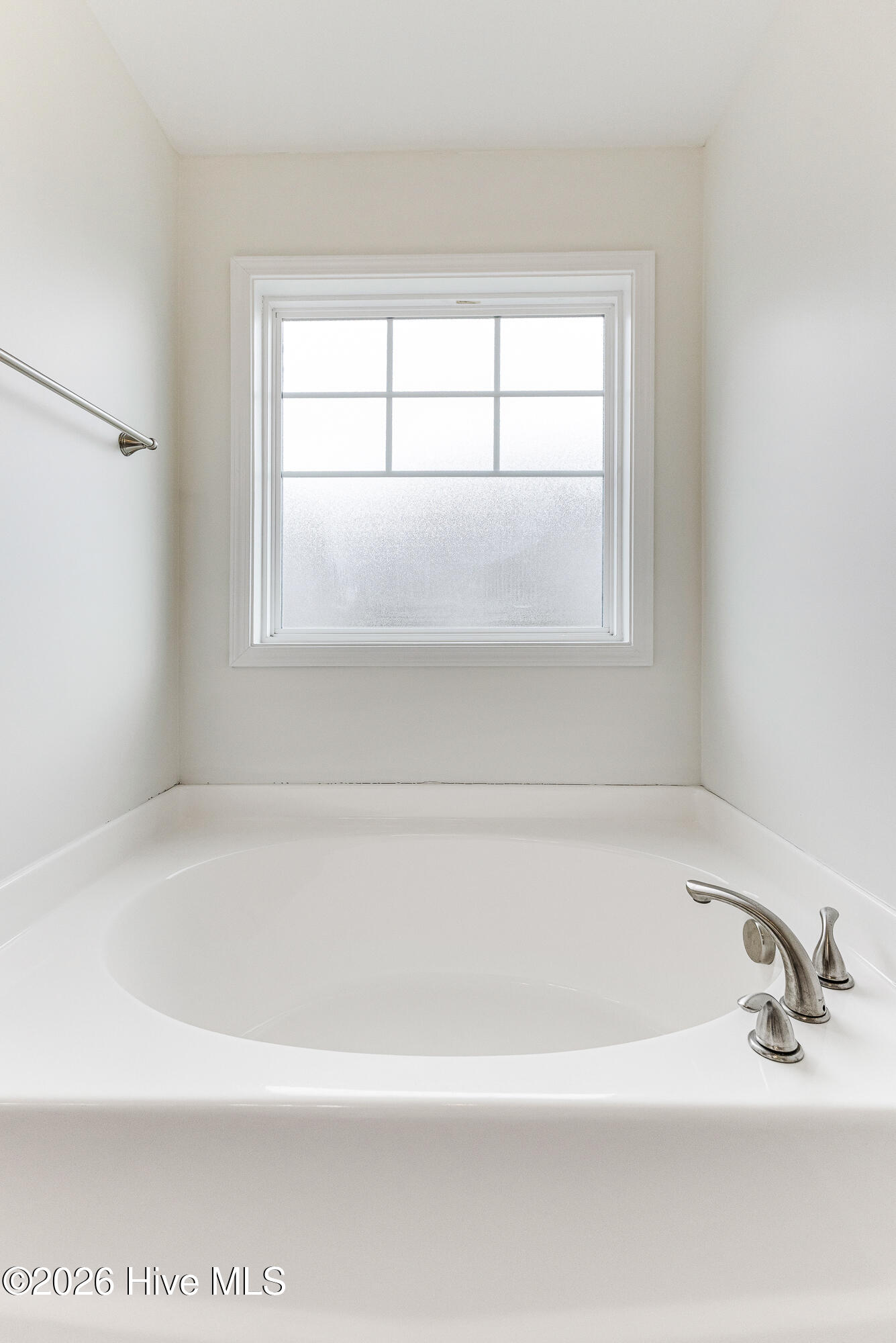 100562129 | Photo 29