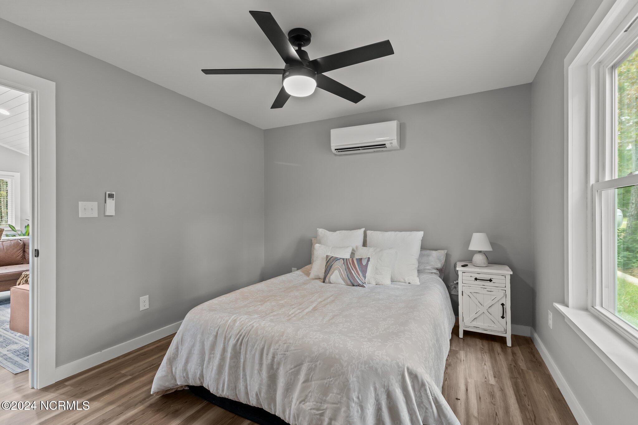 100493314 | Photo 22