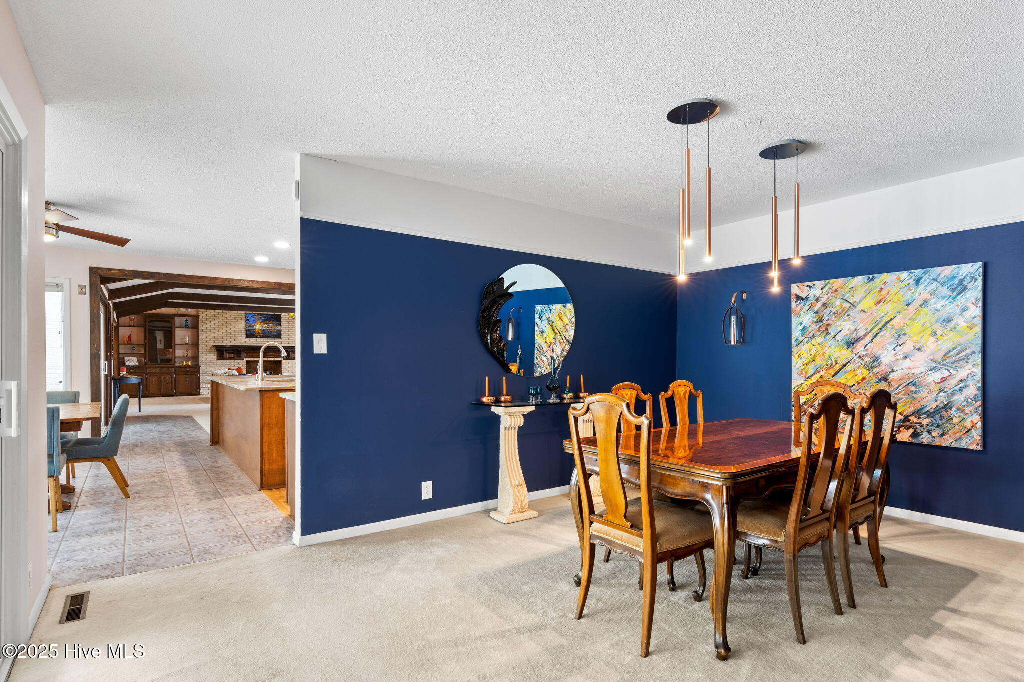 100544236 | Photo 28