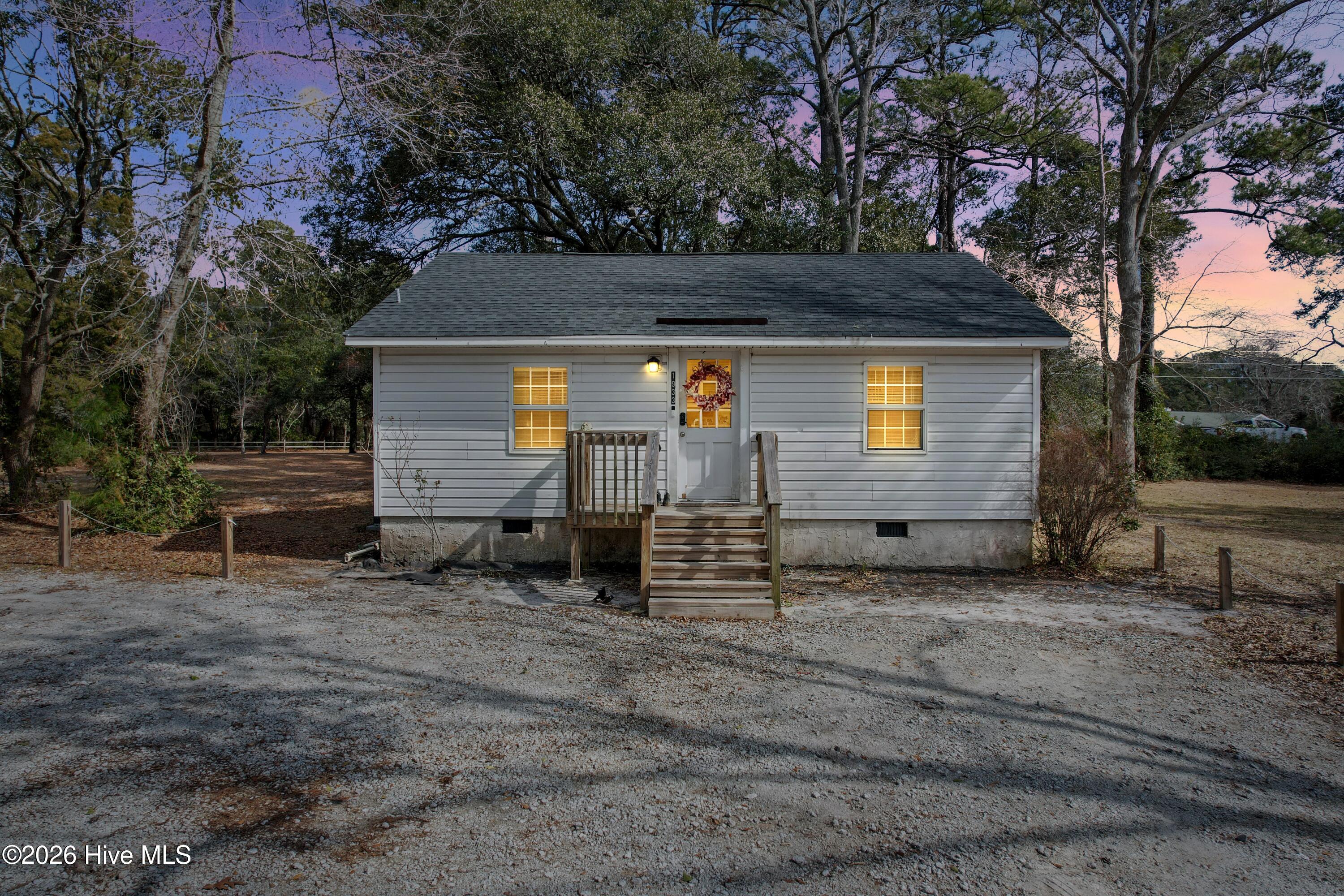 100553735 | Photo 19