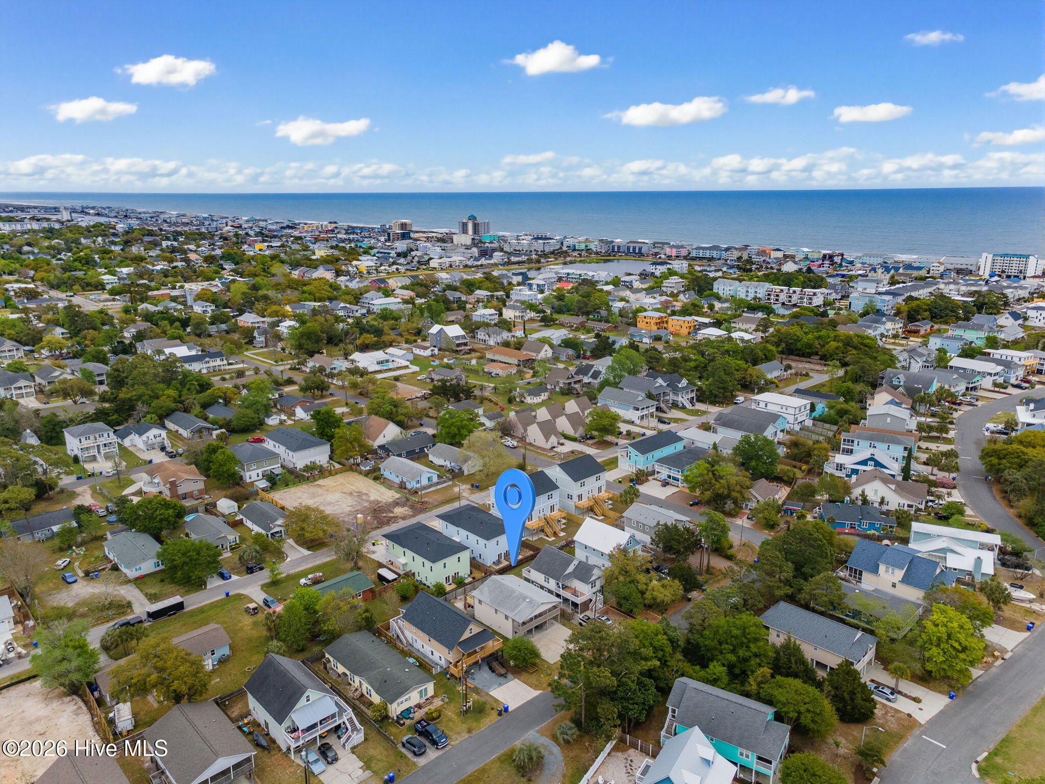 100565875 | Photo 55