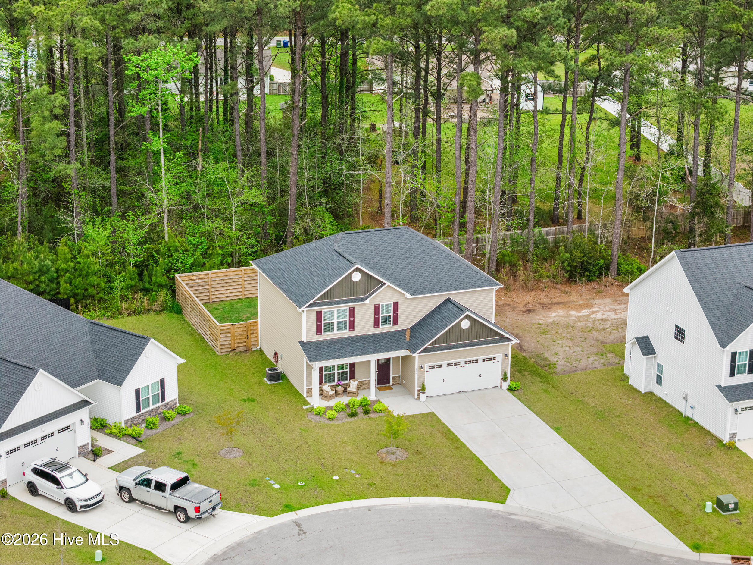 100569509 | Photo 68