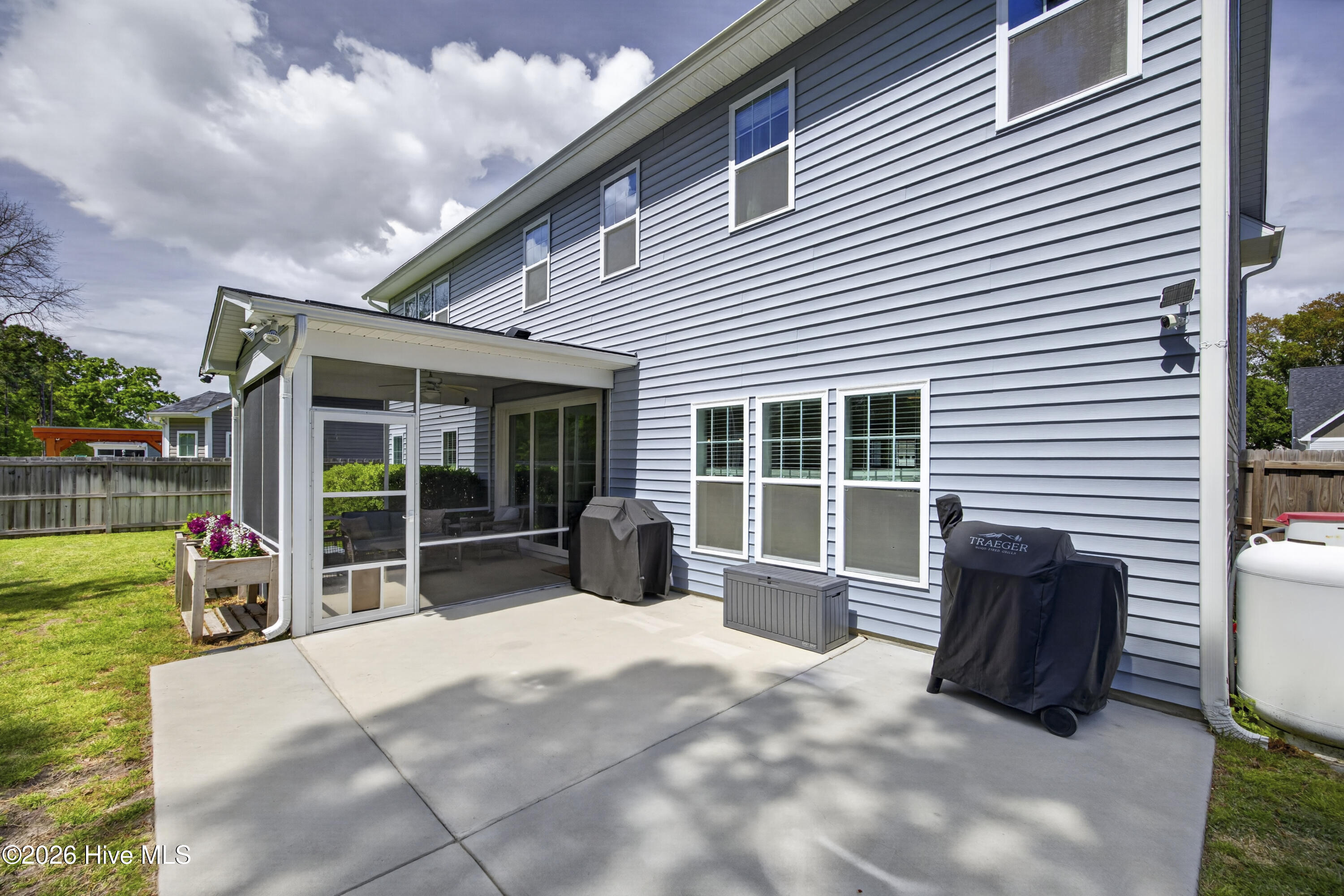 100567368 | Photo 10