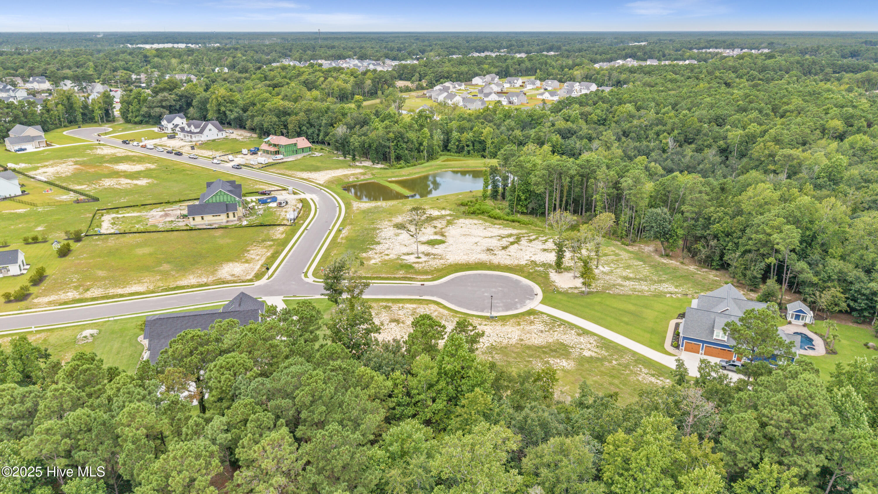 100523581 | Photo 24