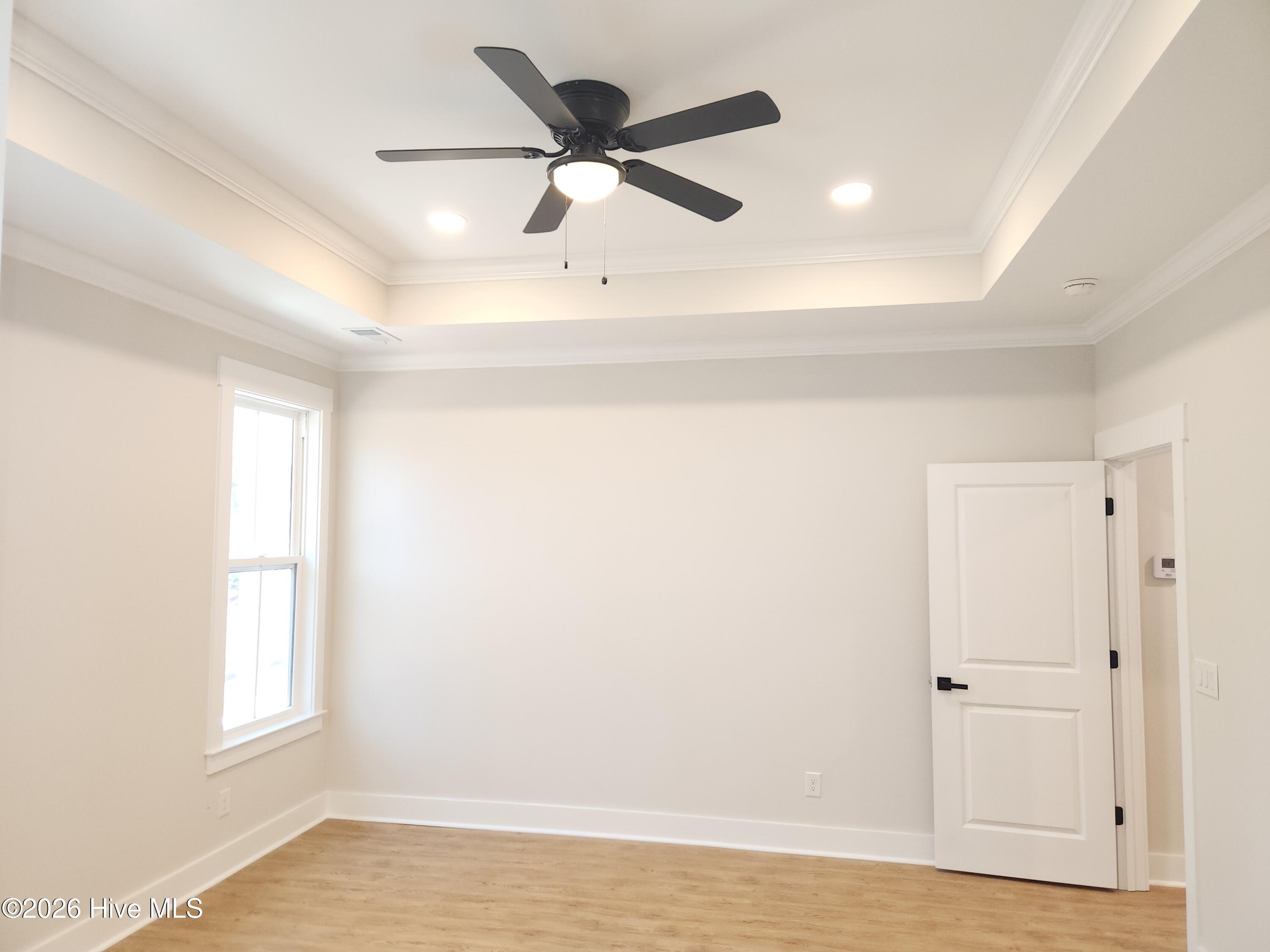 100547826 | Photo 29