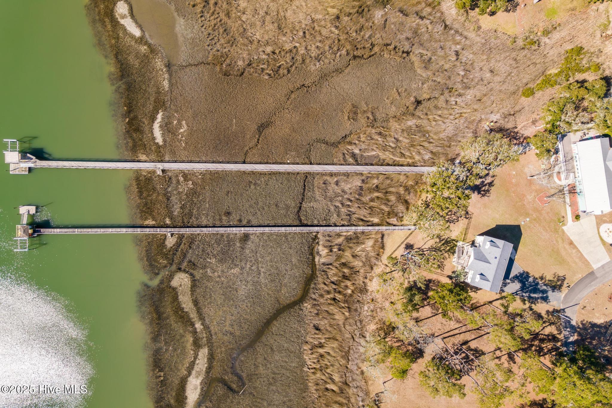 100531790 | Photo 10