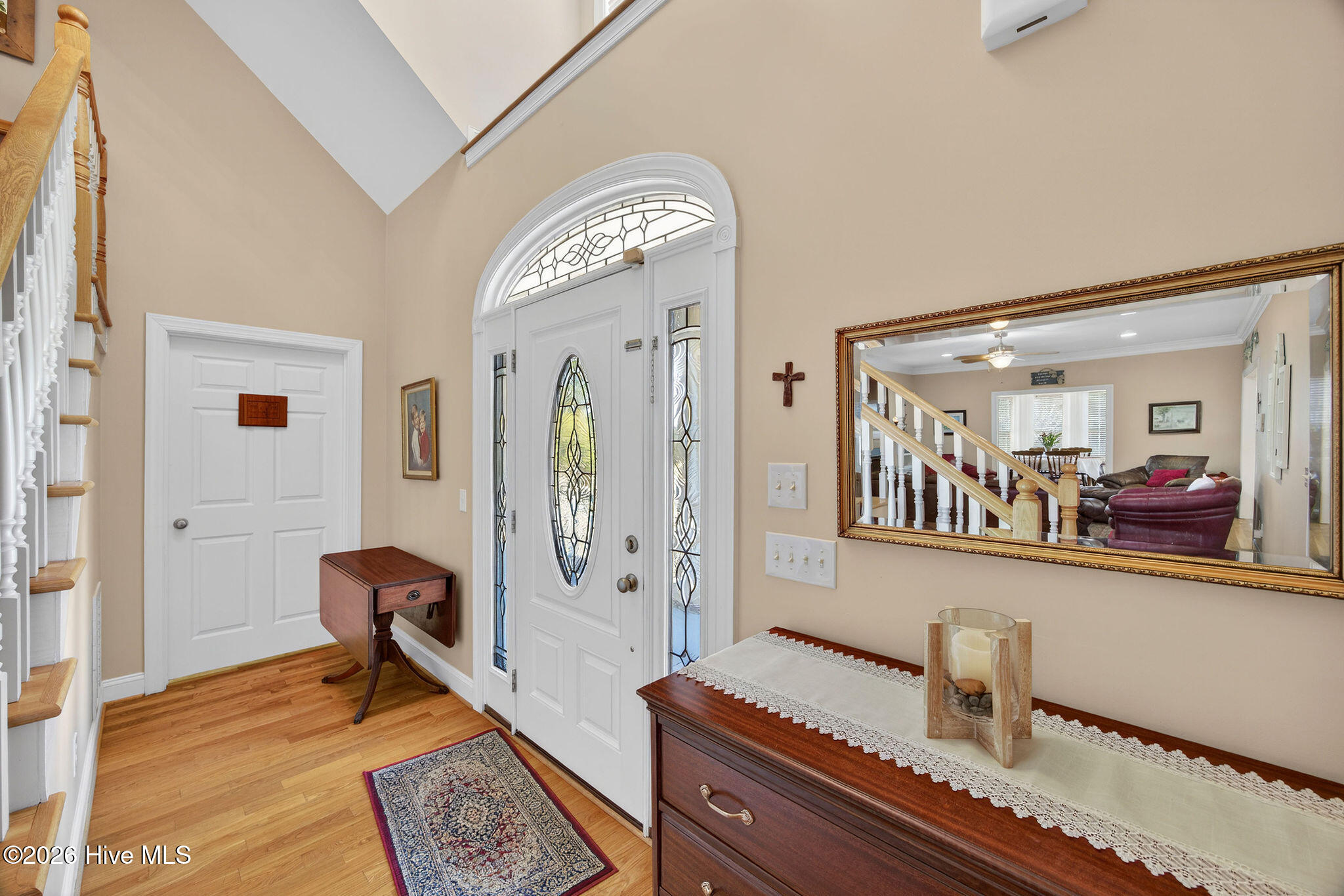 100554164 | Photo 23