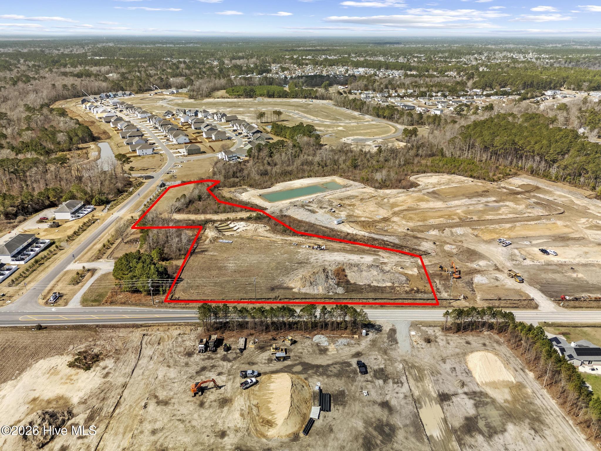000 Queens Creek Road,Hubert