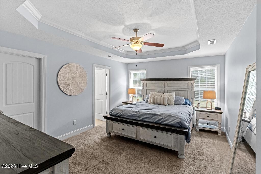 100560376 | Photo 32