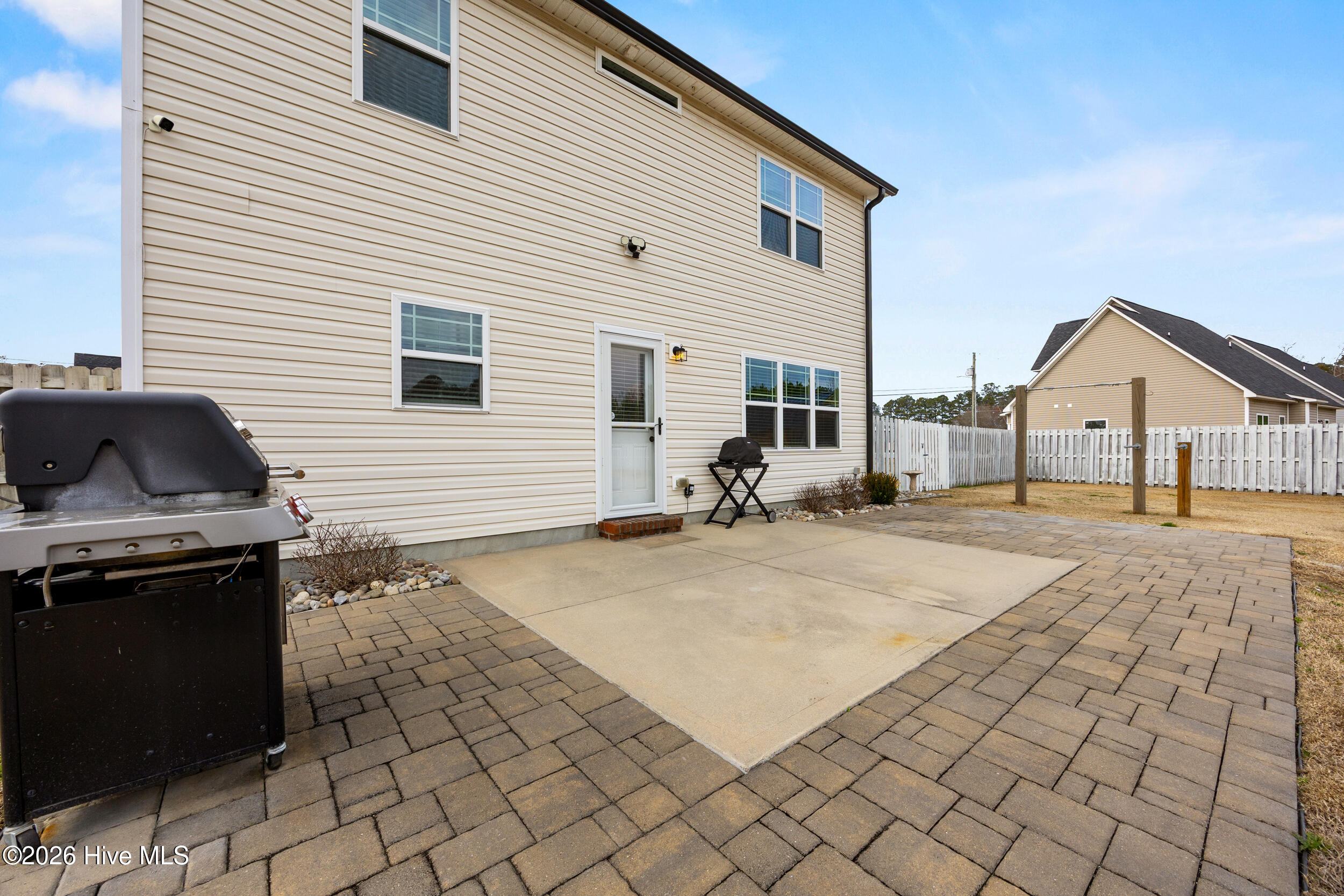 100556419 | Photo 39