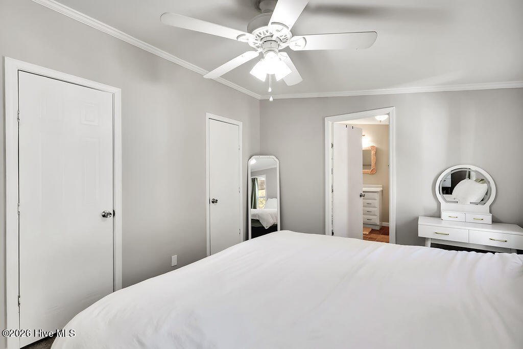 100559324 | Photo 18