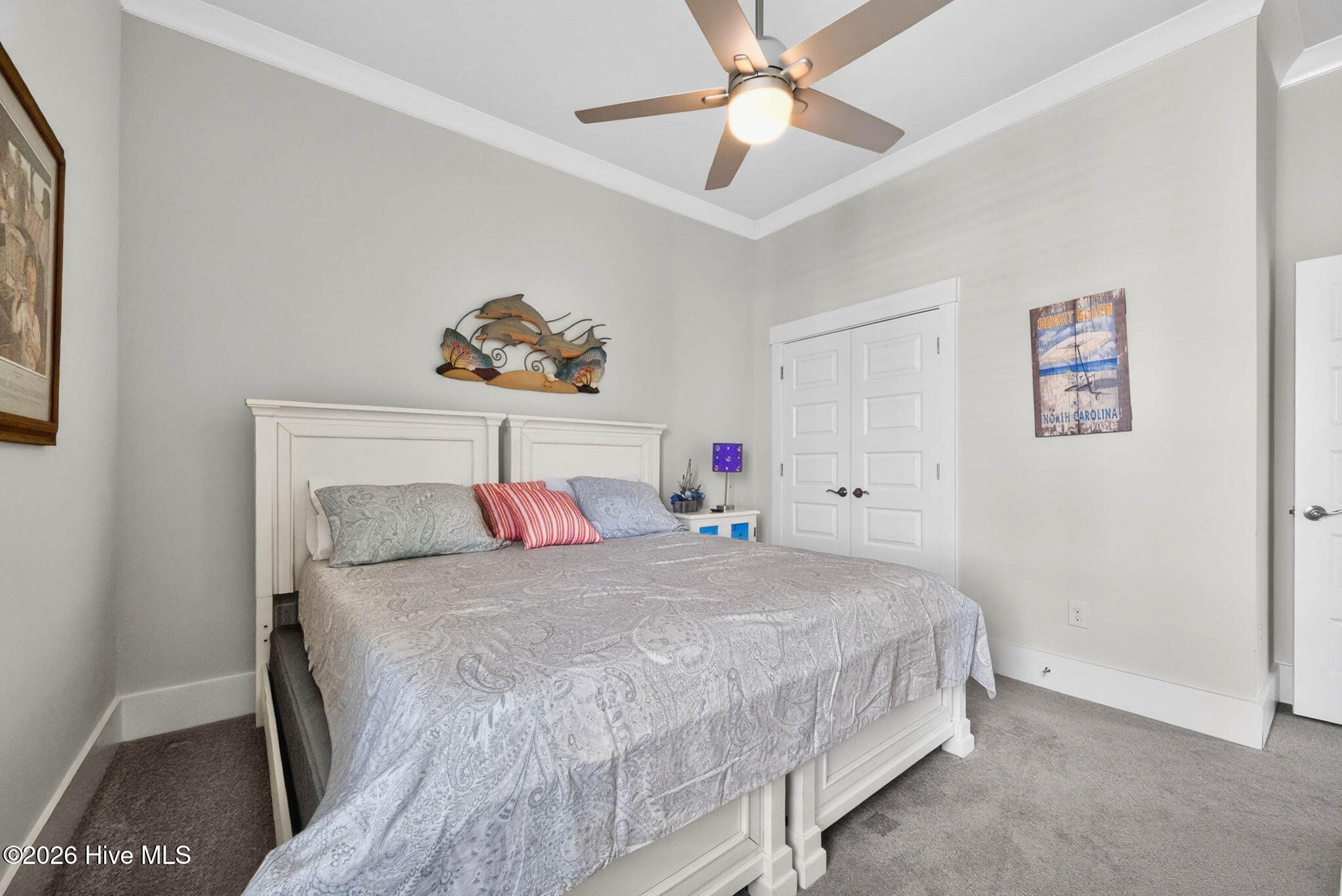 100567275 | Photo 19