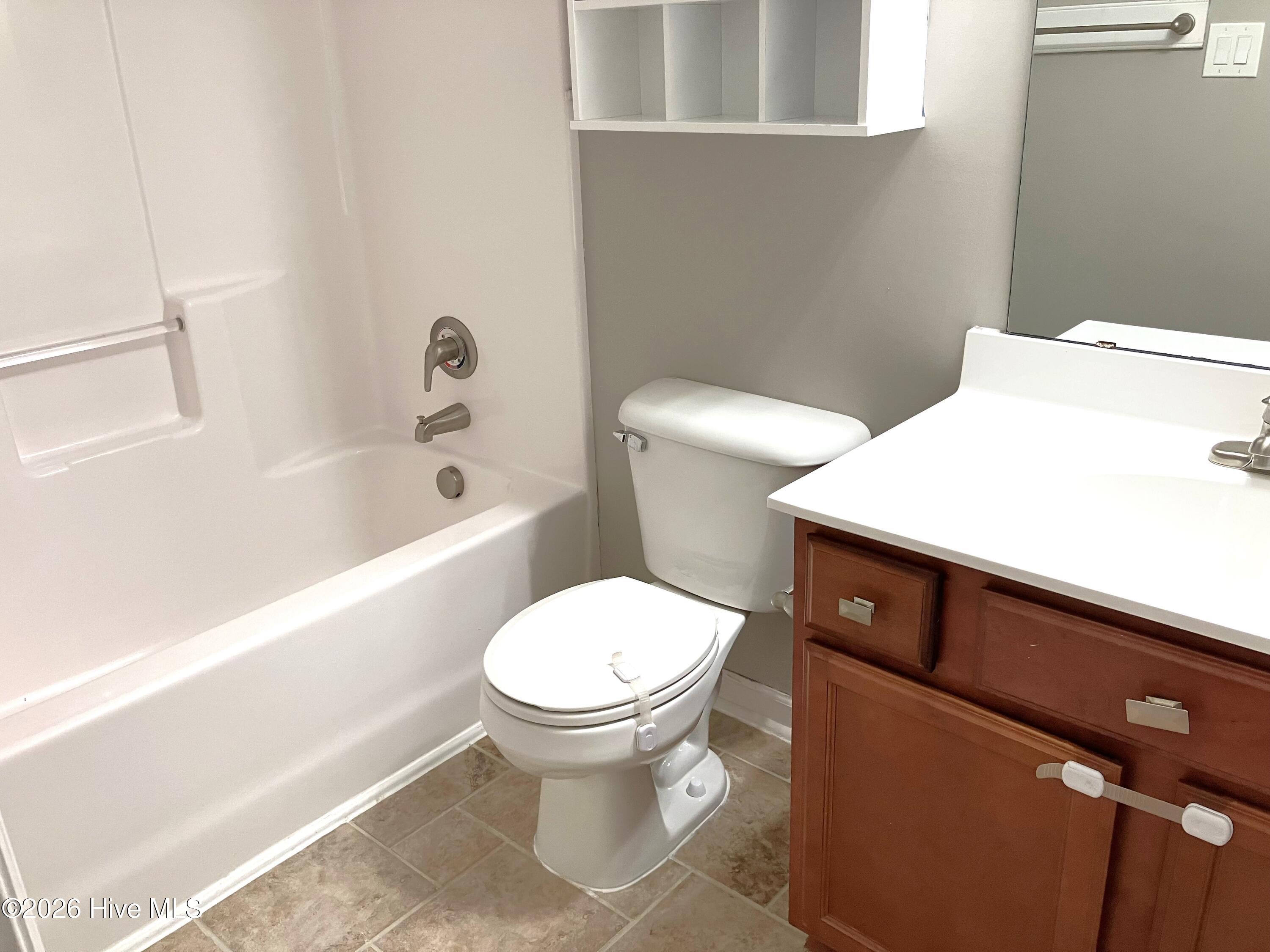 100550240 | Photo 23