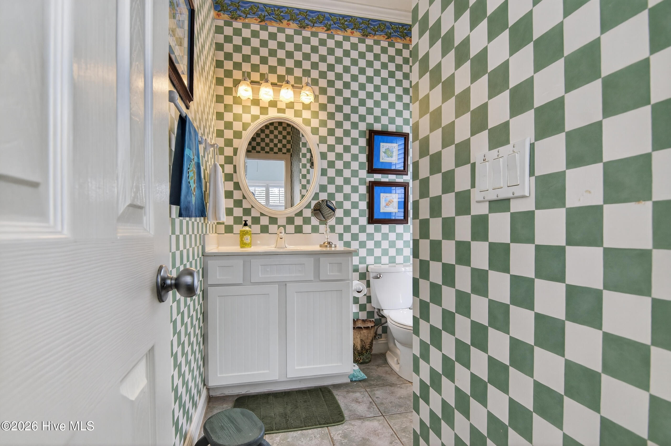 100556296 | Photo 29