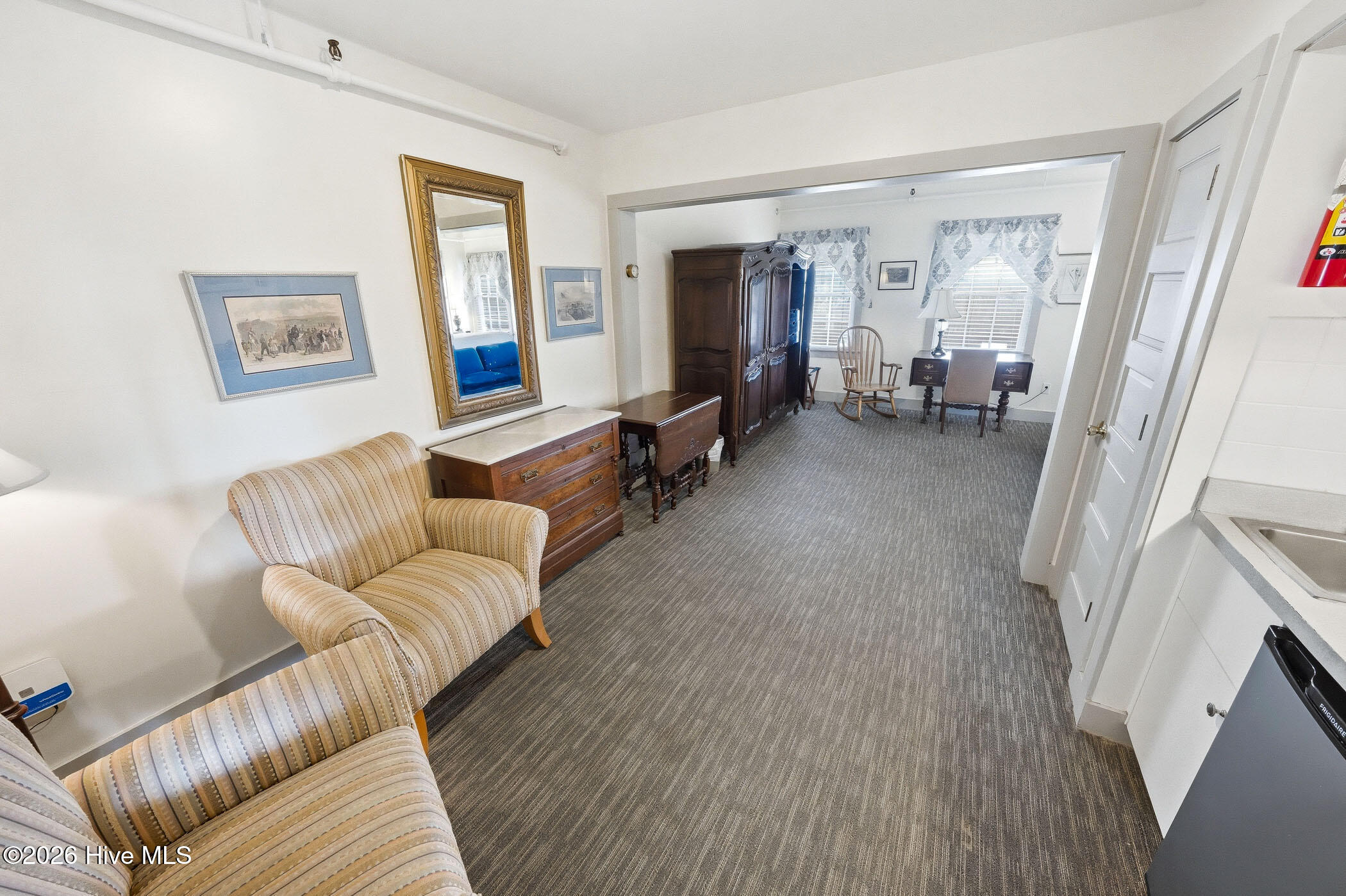 6715 S Croatan Highway, Nags Head, NC, 27959