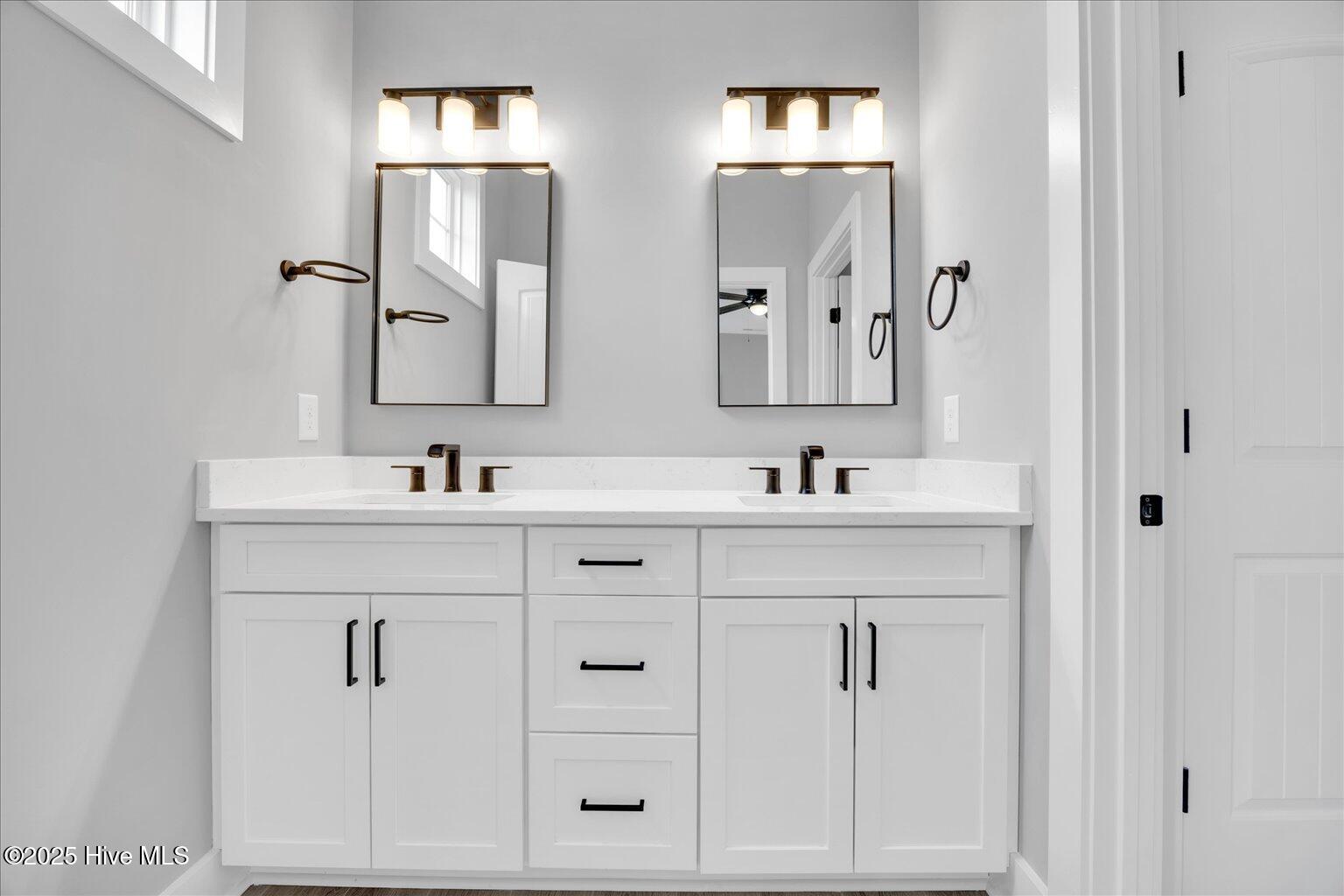 60 Gordy Way, Hampstead, NC, 28443