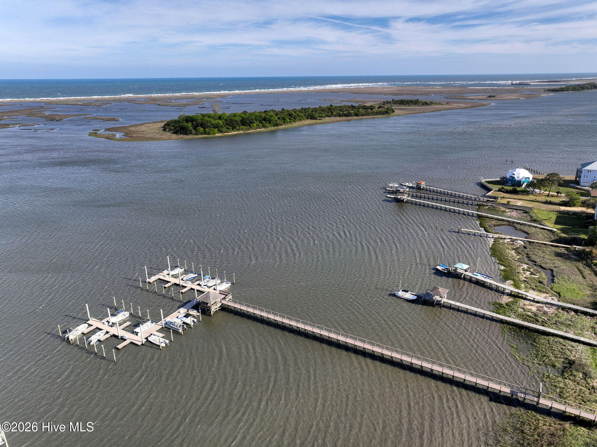 100567317 | Photo 97