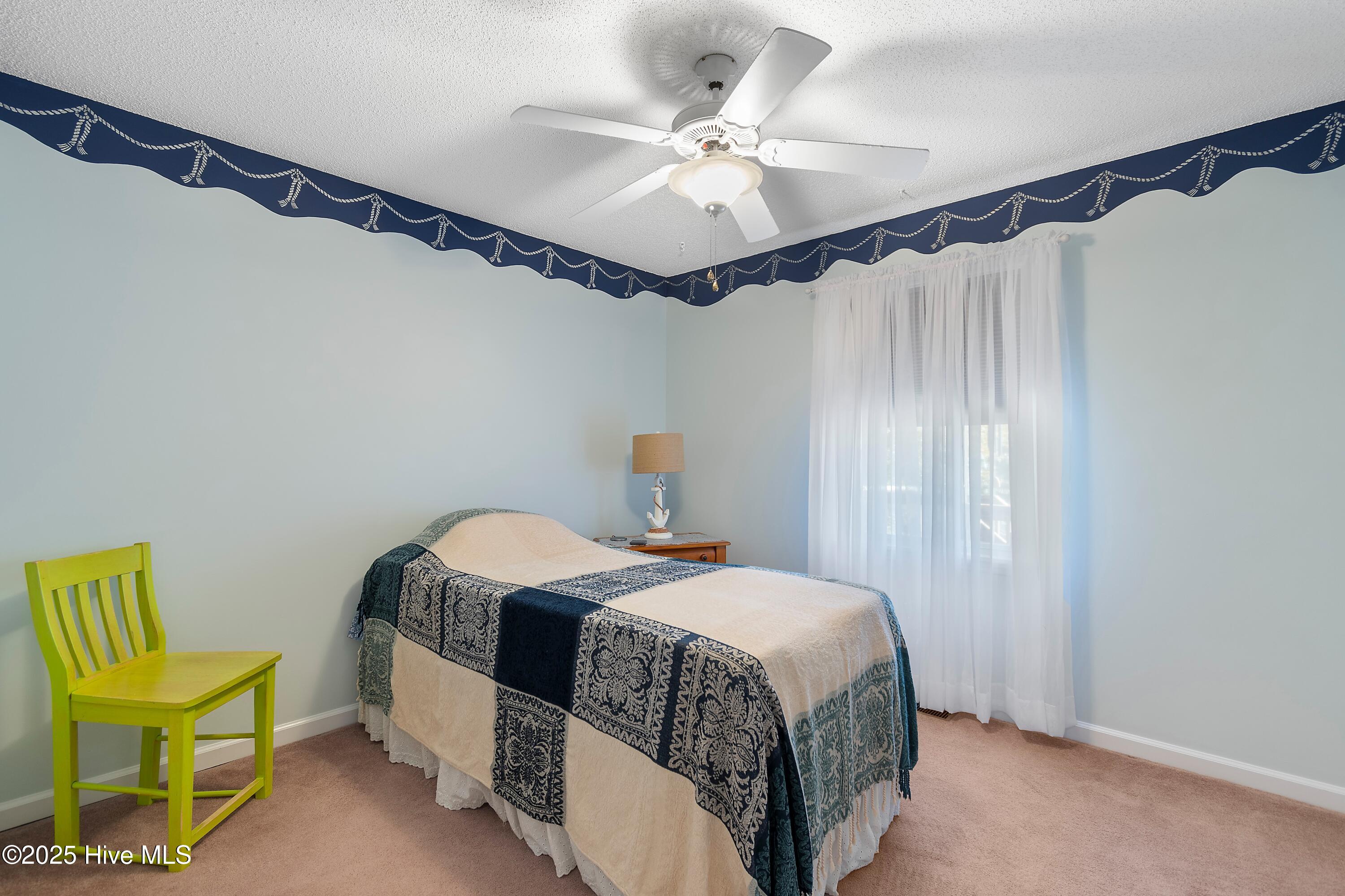 100542990 | Photo 37