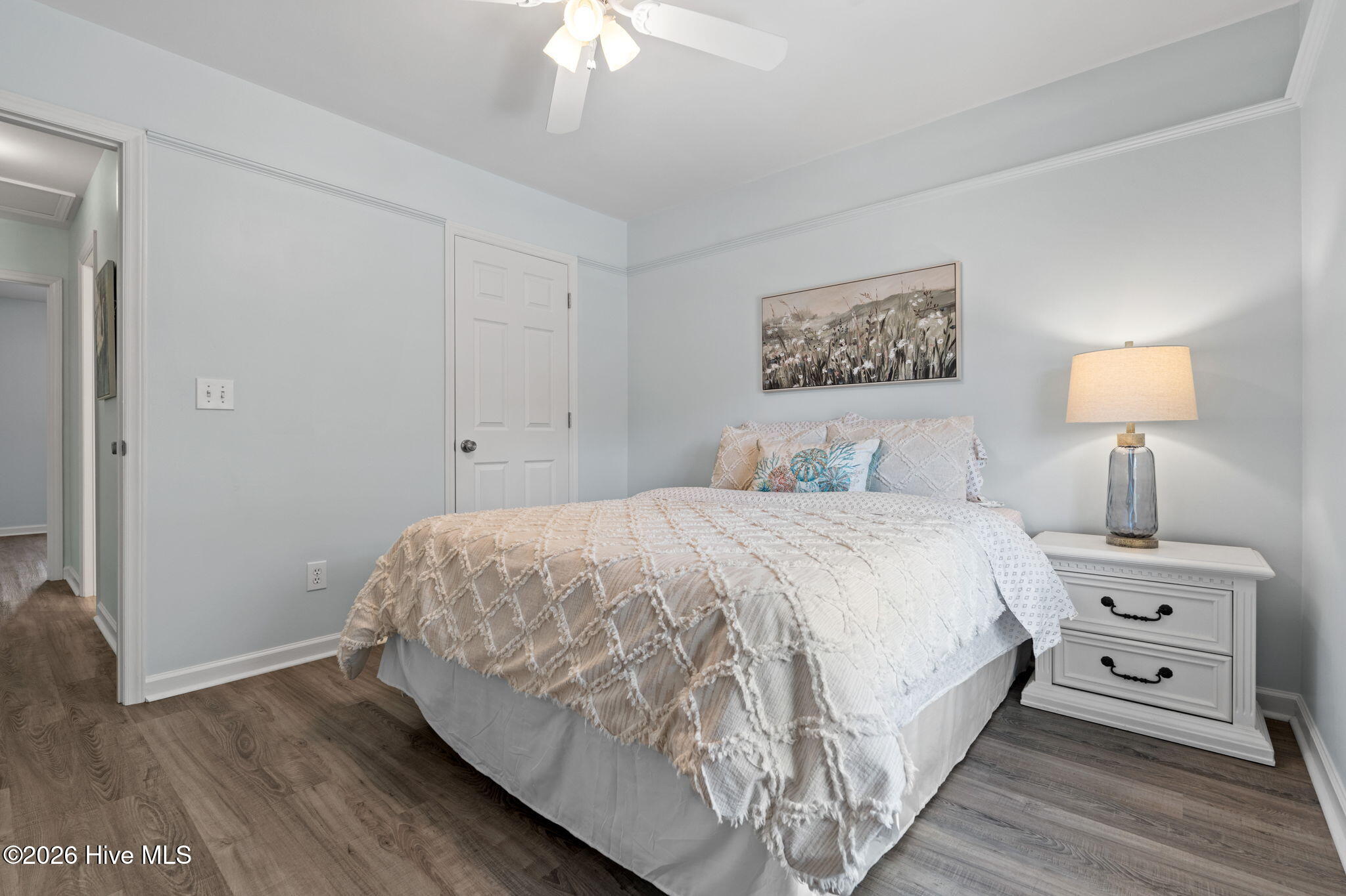 100553863 | Photo 27