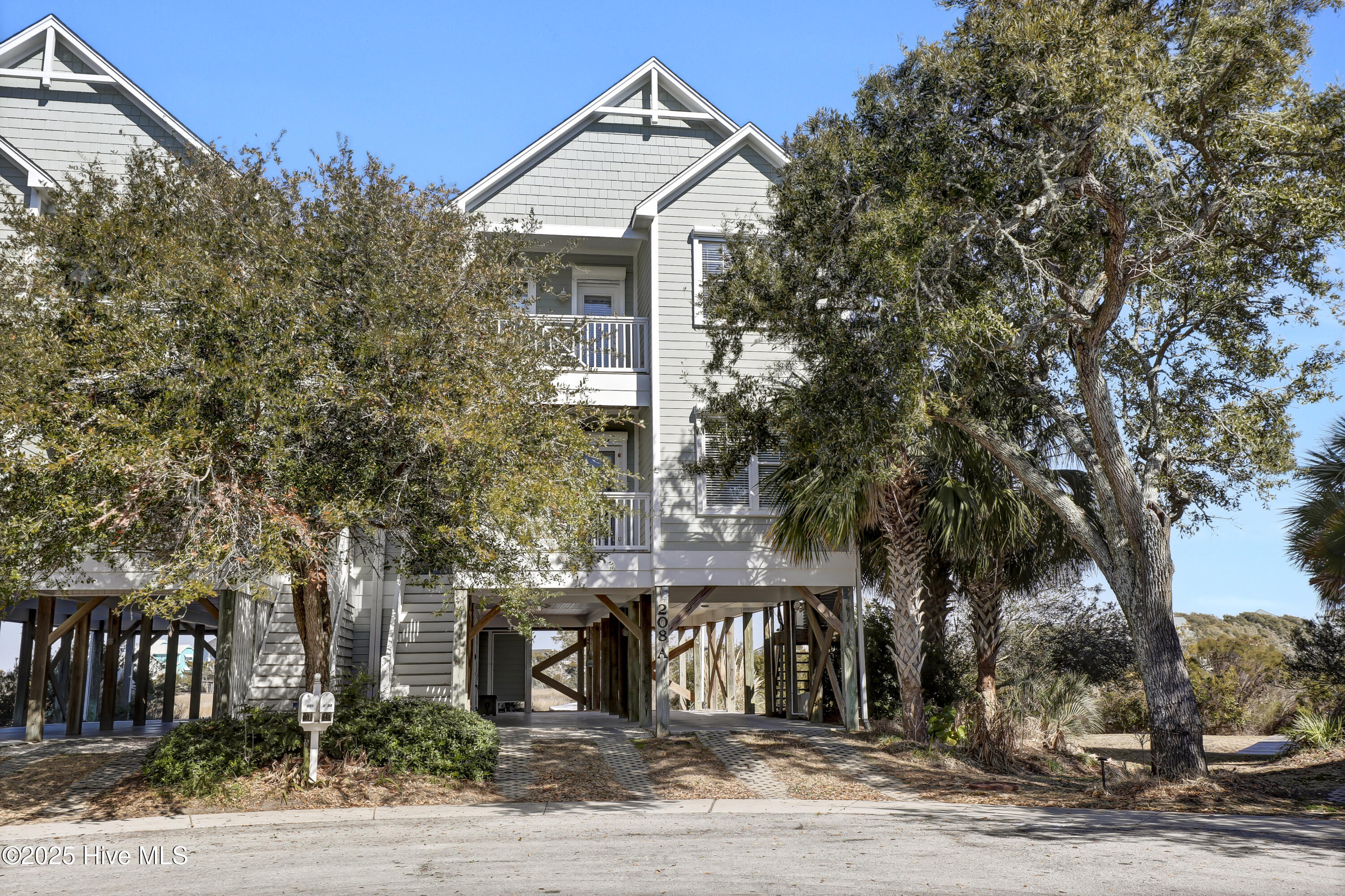 Homes for sale in Surf City, NC | 208 N Boca Bay Ln #A, Surf City, NC 28445 | MLS# 100529954