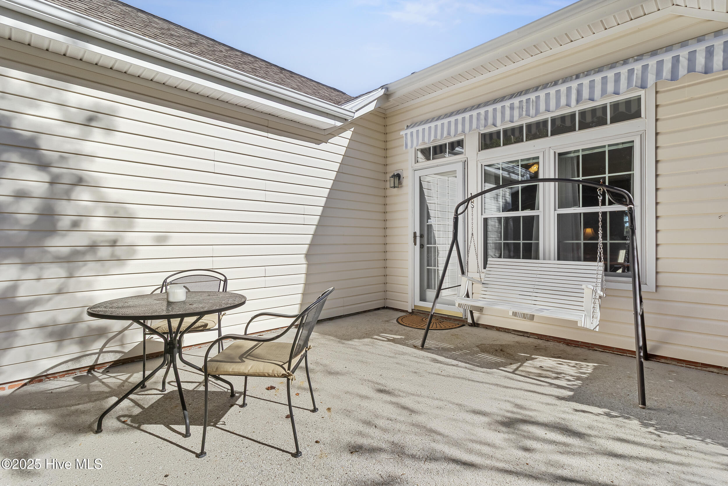 100536909 | Photo 28