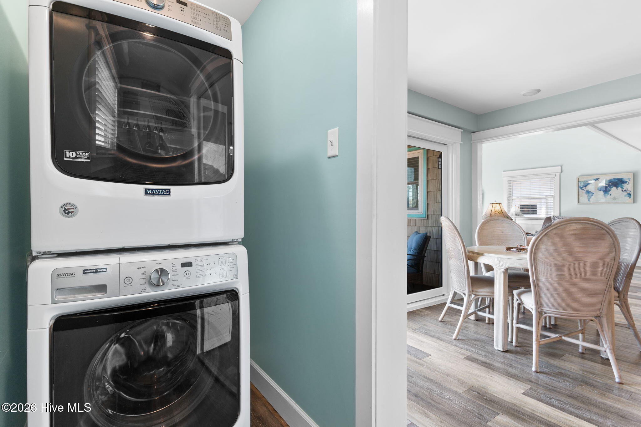 100556597 | Photo 13