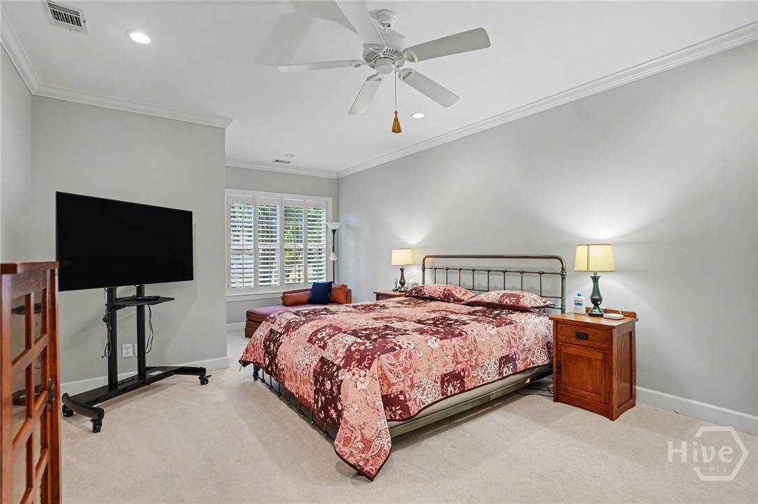 Guest Bedroom 1 with ensuite bathroom