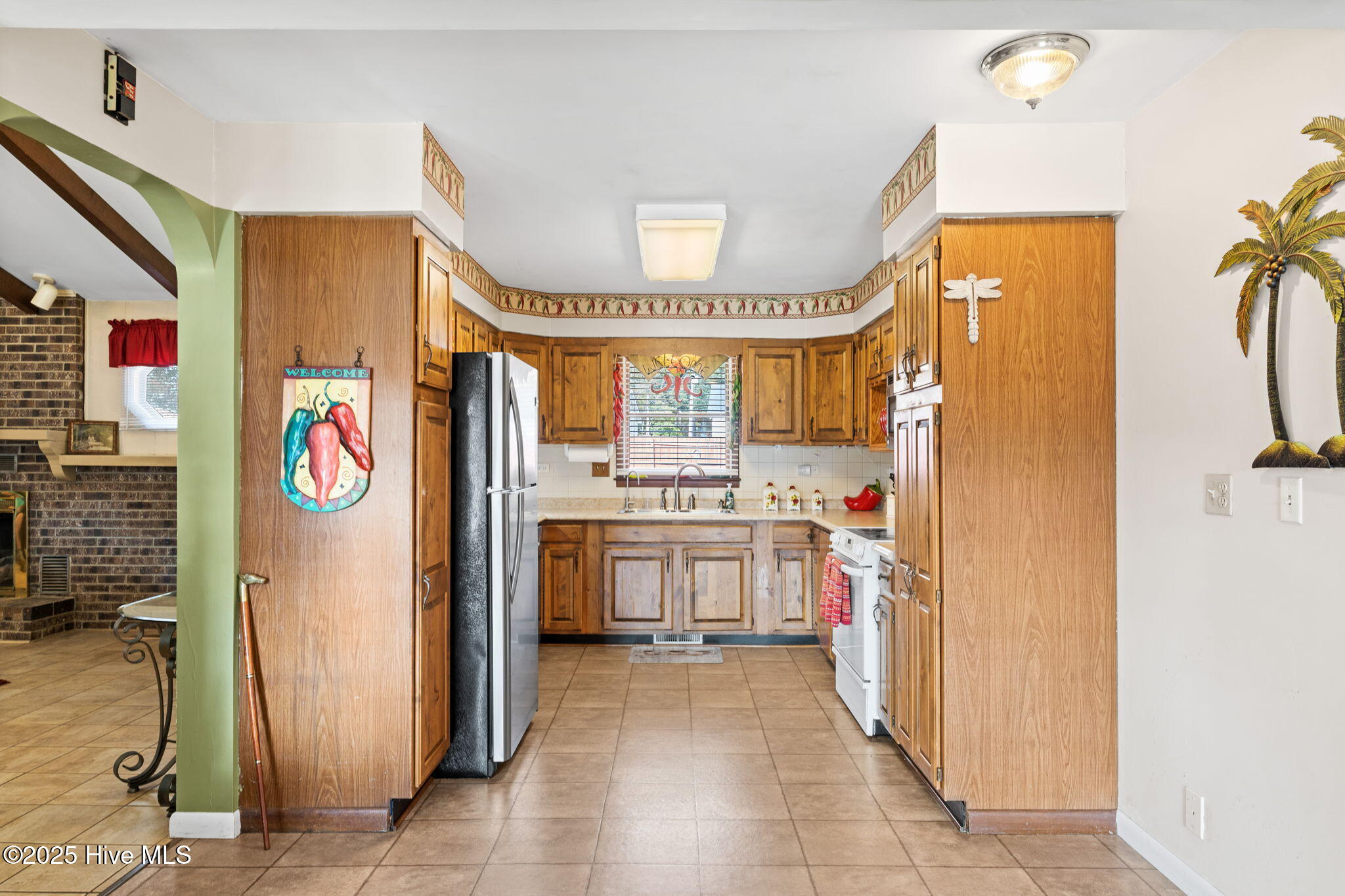 100543721 | Photo 22