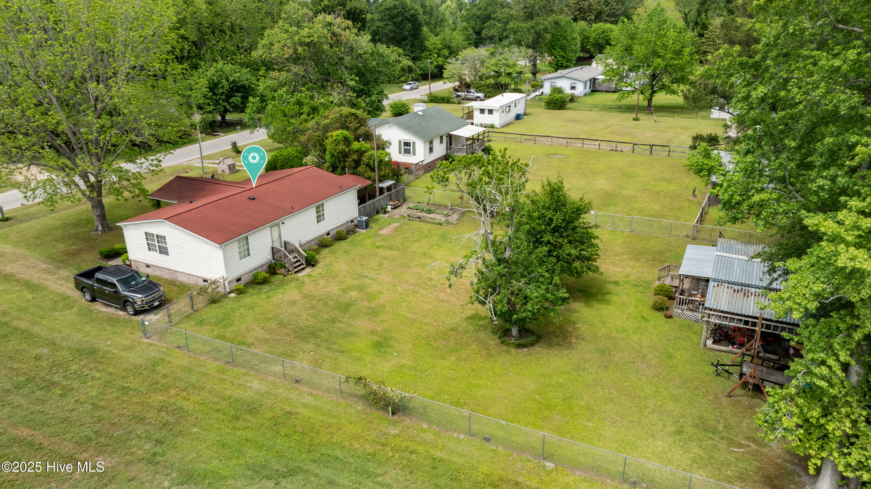 100503942 | Photo 30