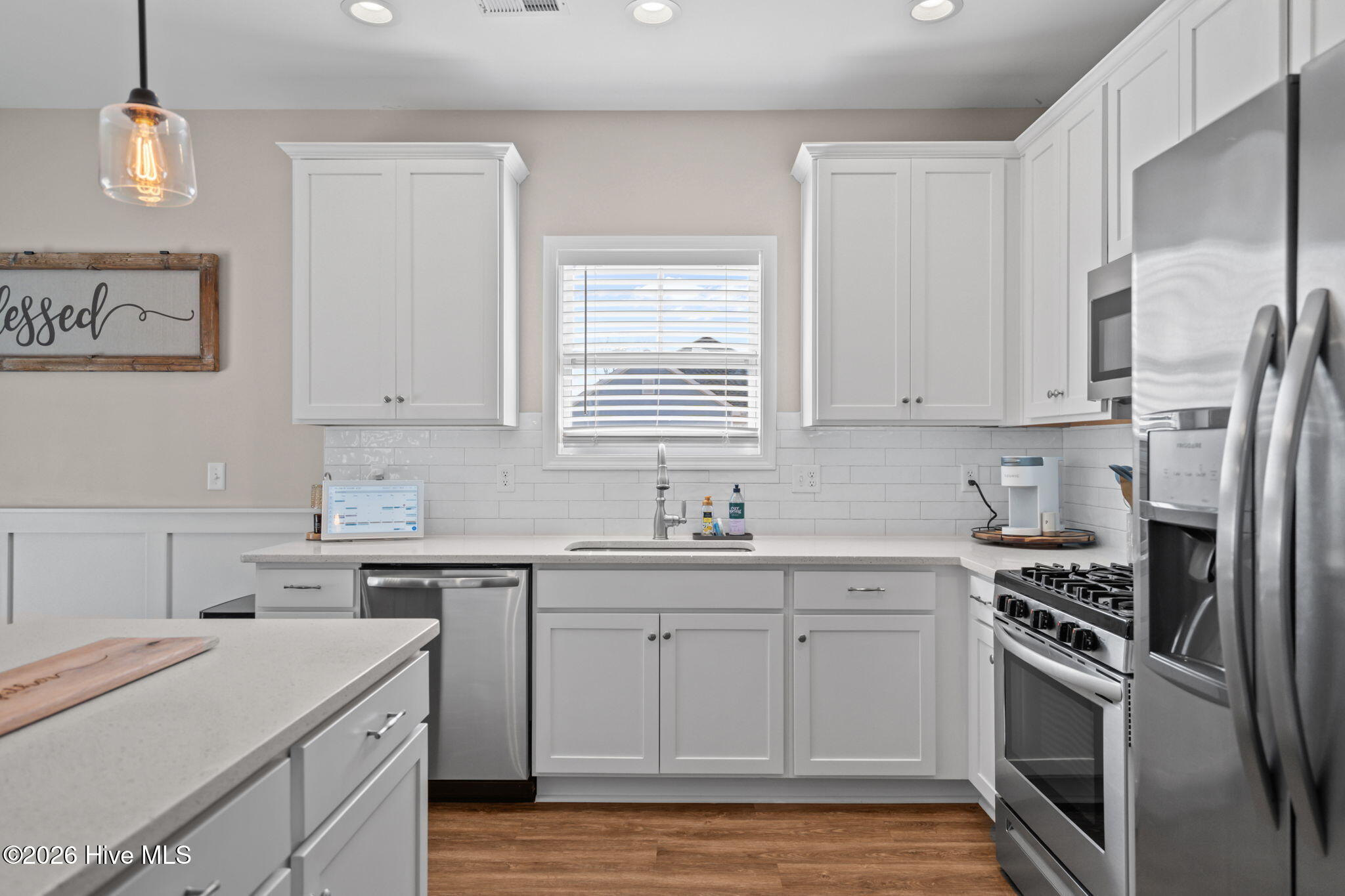 100552684 | Photo 16