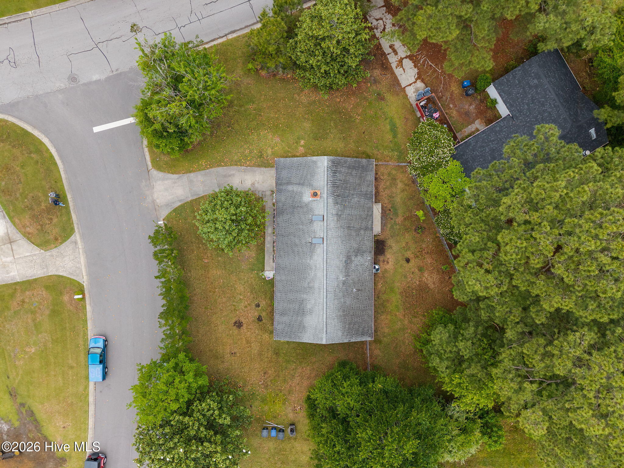 100570195 | Photo 42