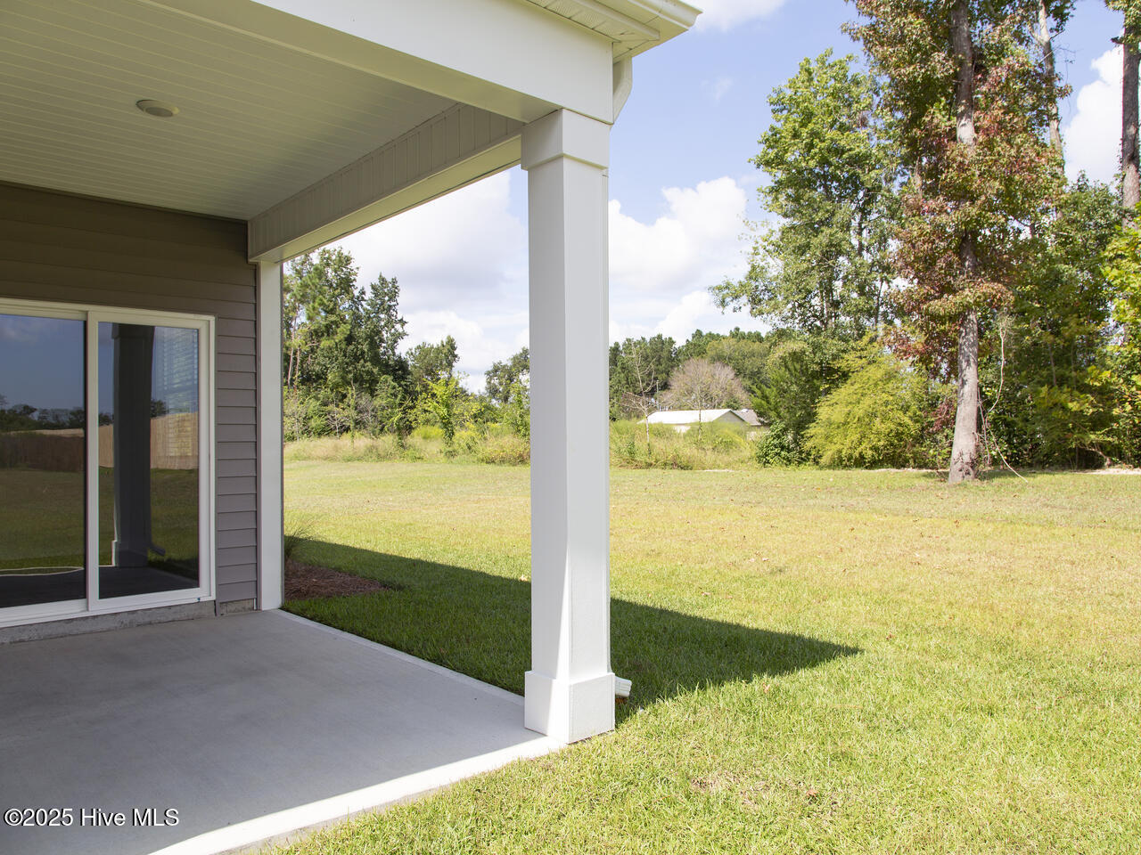 100546634 | Photo 22