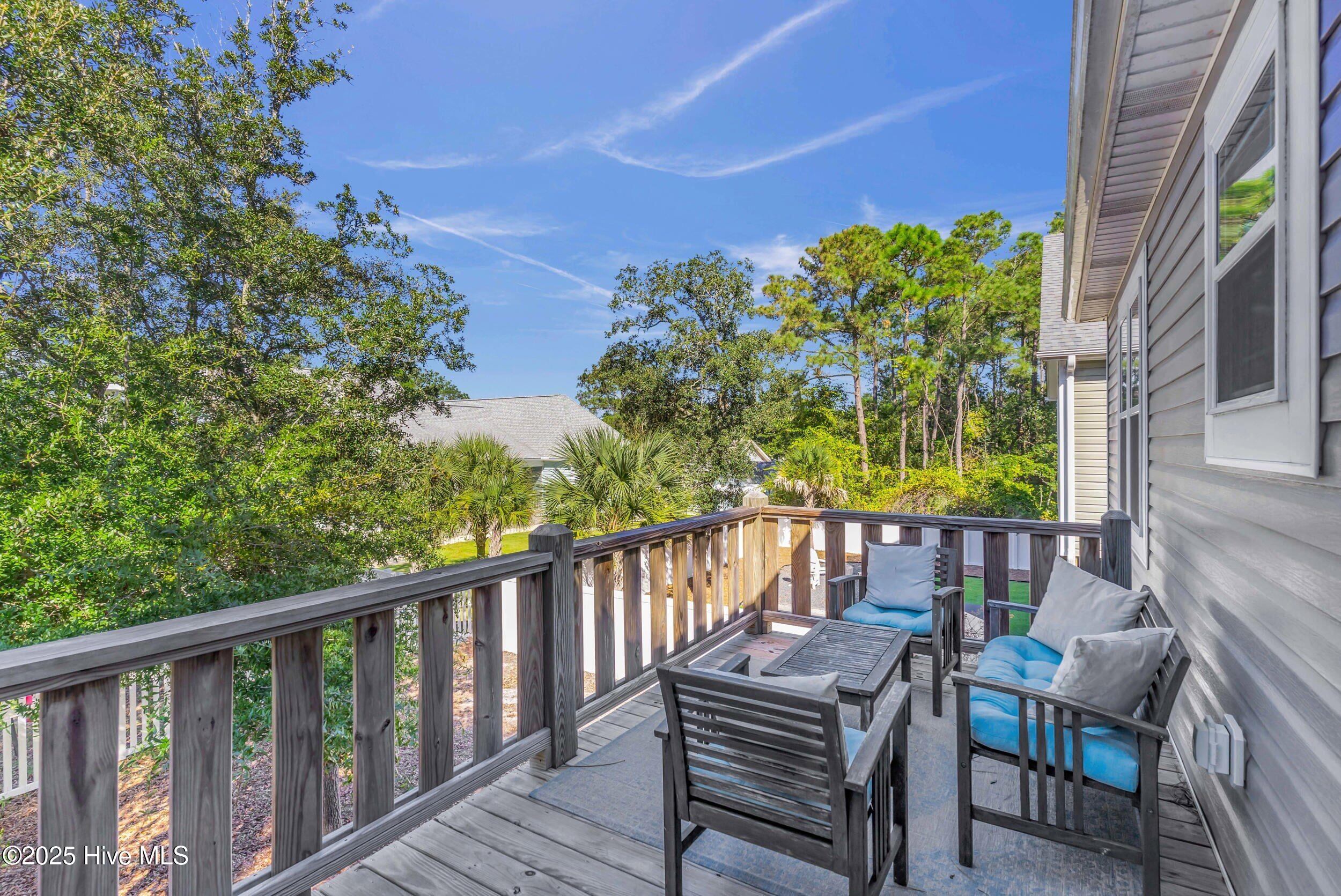 100537847 | Photo 27