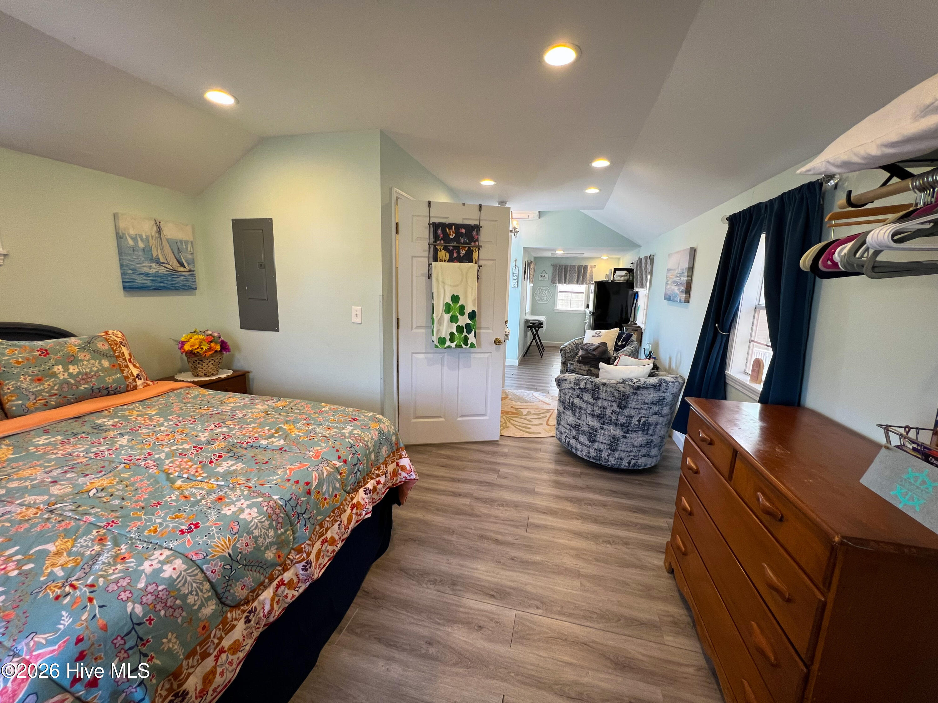 402 Hodges Street, Oriental, NC, 28571