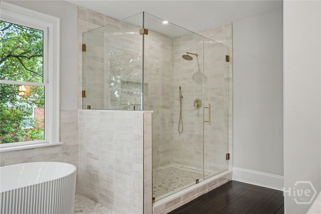 111 E 49th Street, Savannah, GA 31405 Listing Photo  37