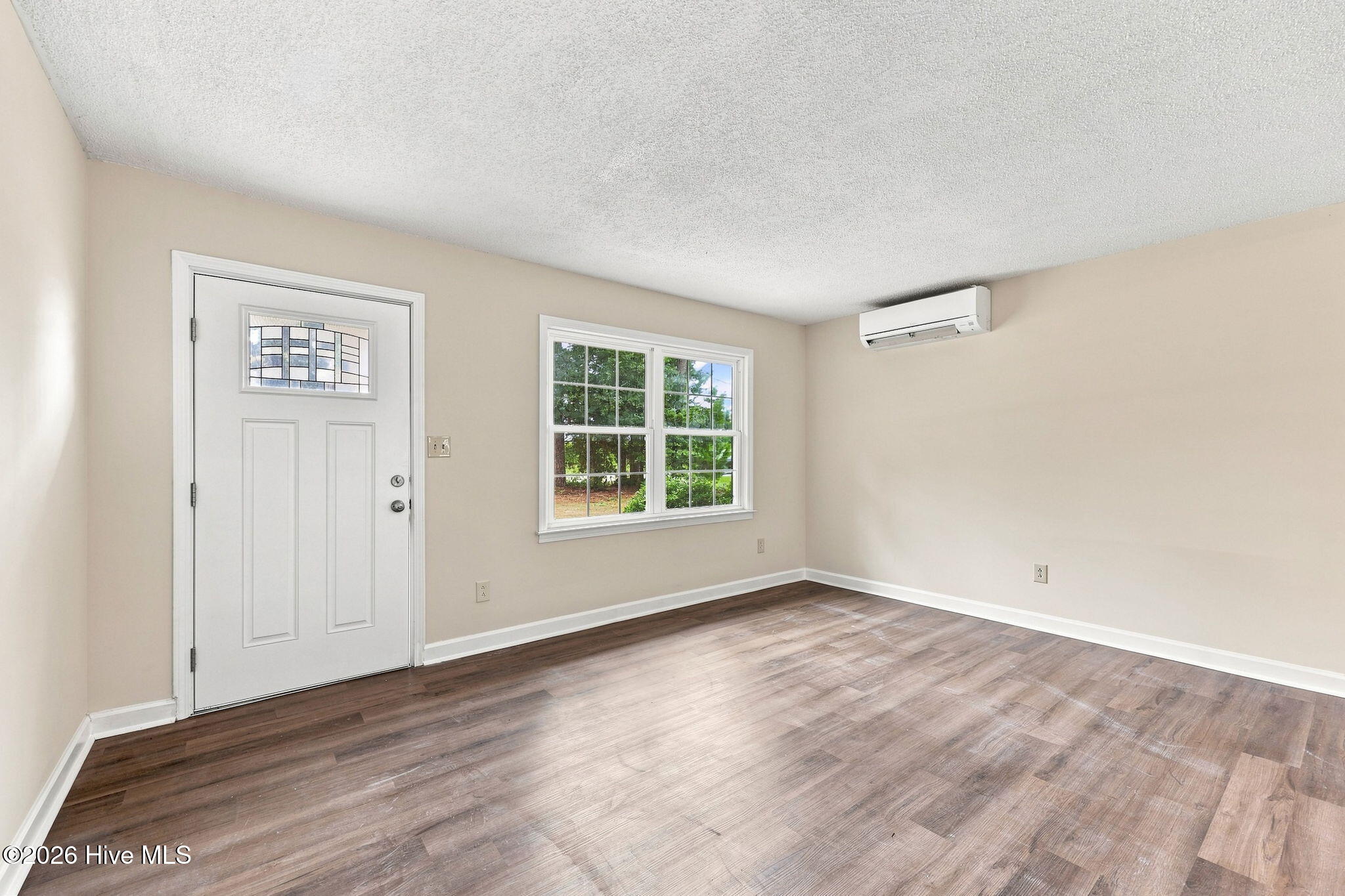 213 Nine Foot Road,Newport