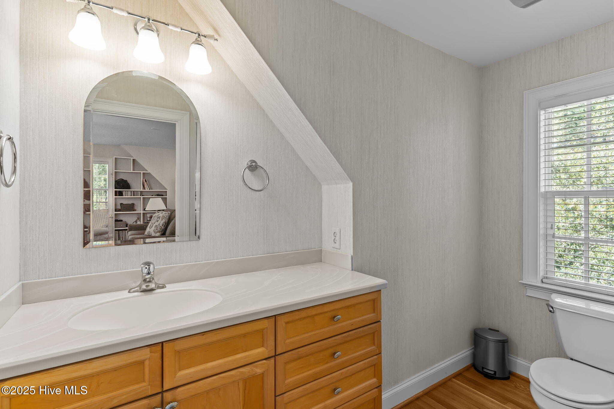 100538166 | Photo 36