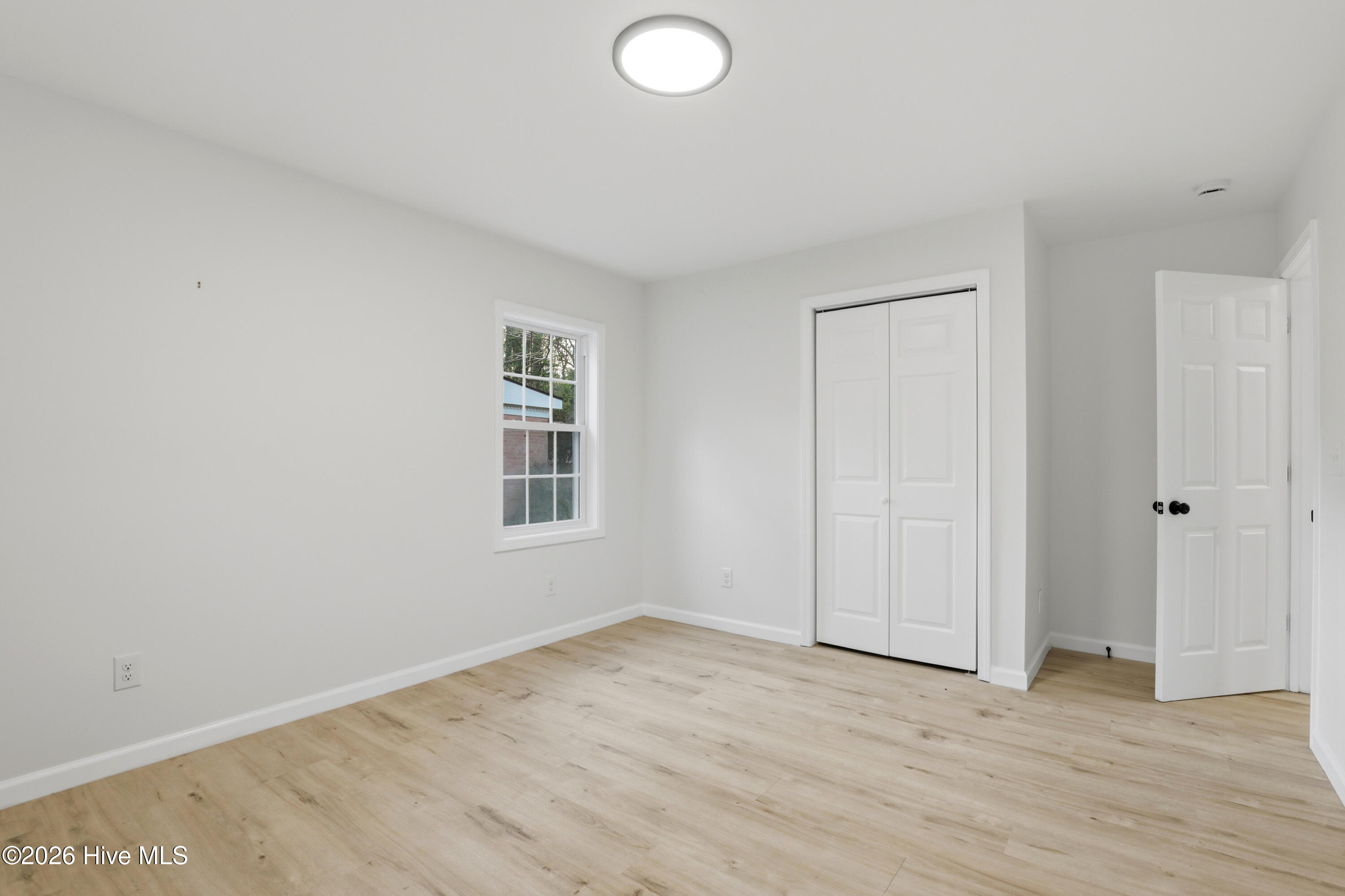 21-1928 Fletcher Dr-21