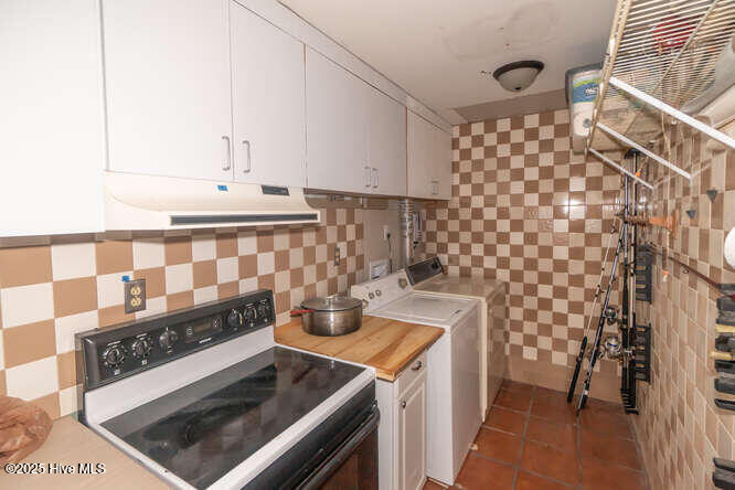 100528759 | Photo 49