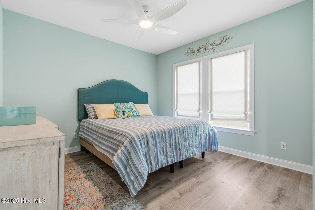 100542362 | Photo 28