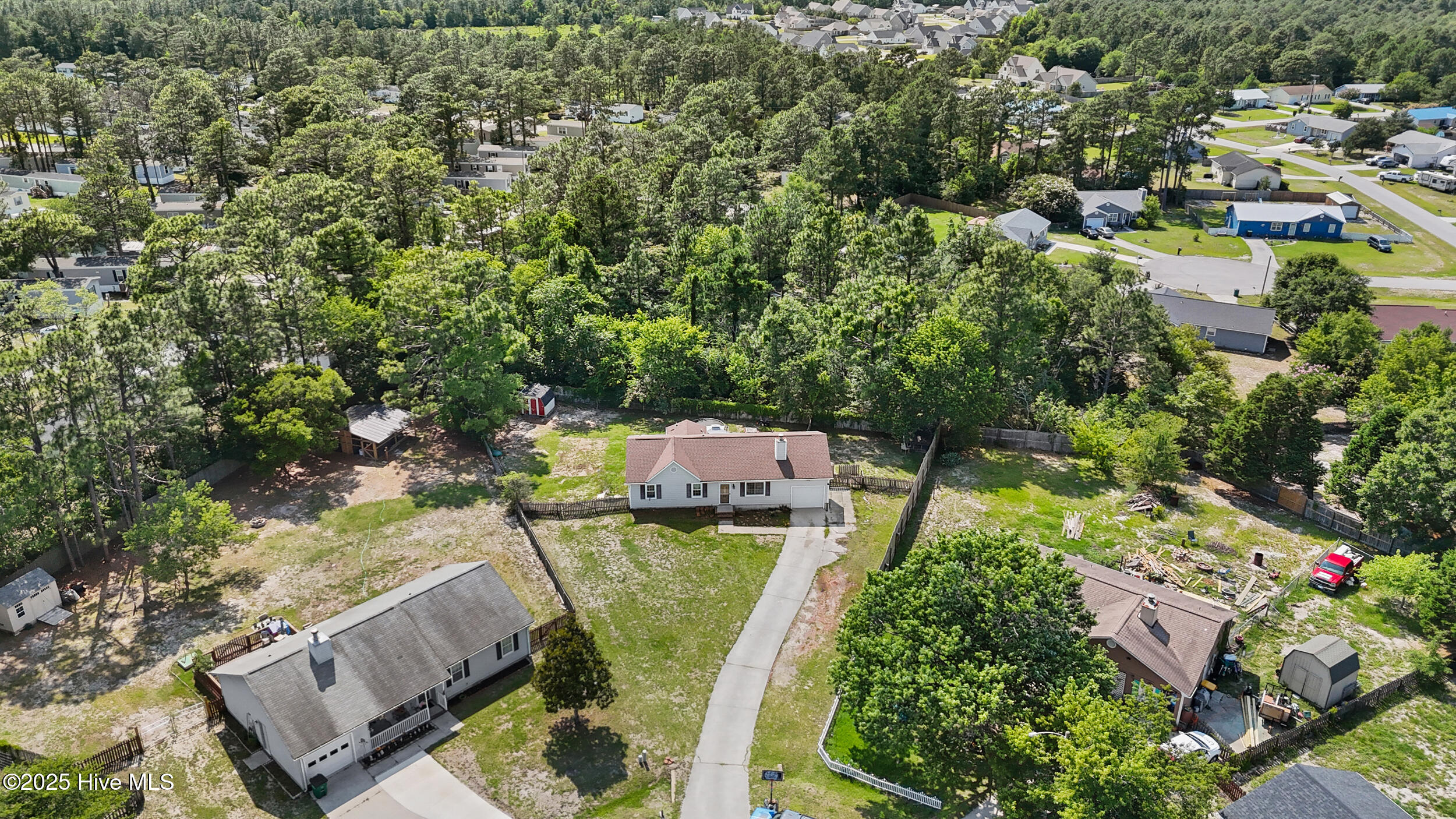 100514281 | Photo 30