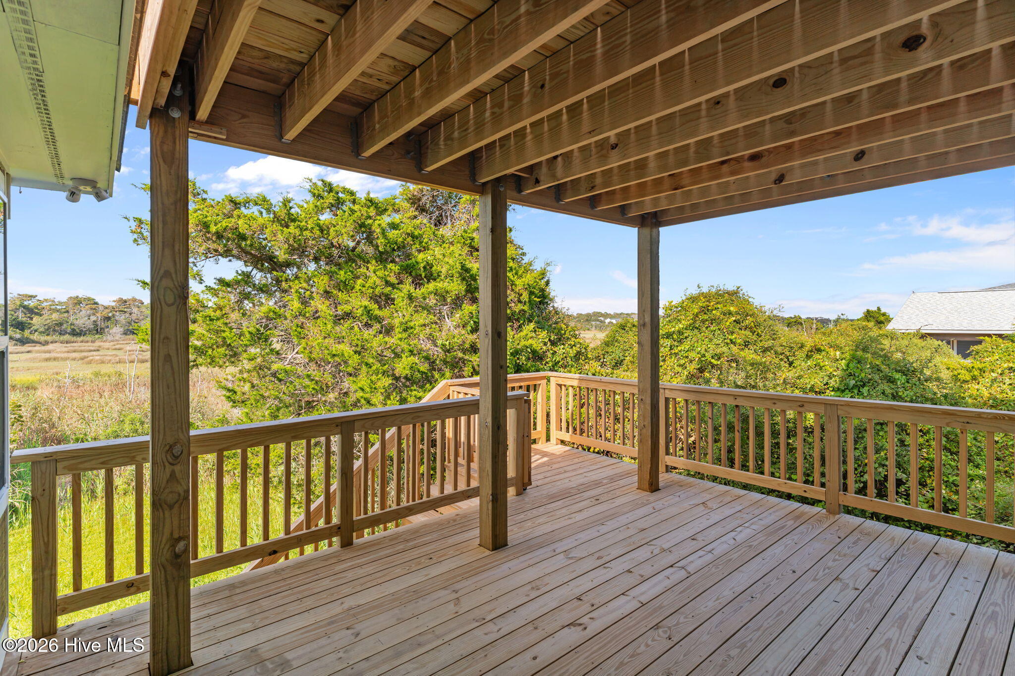 100553144 | Photo 48