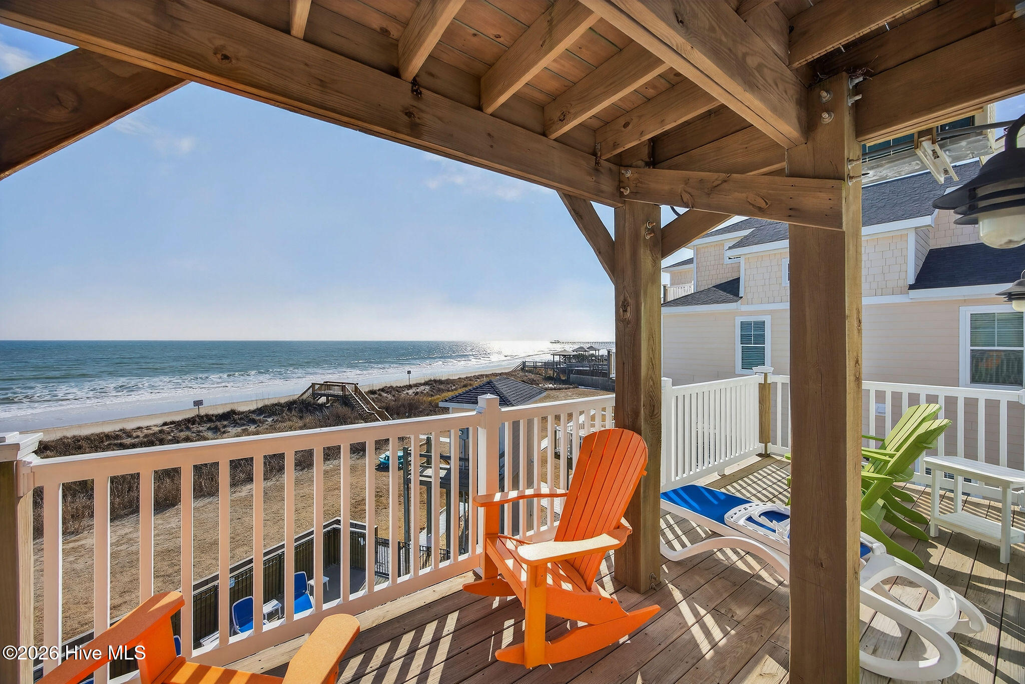 100552371 | Photo 27