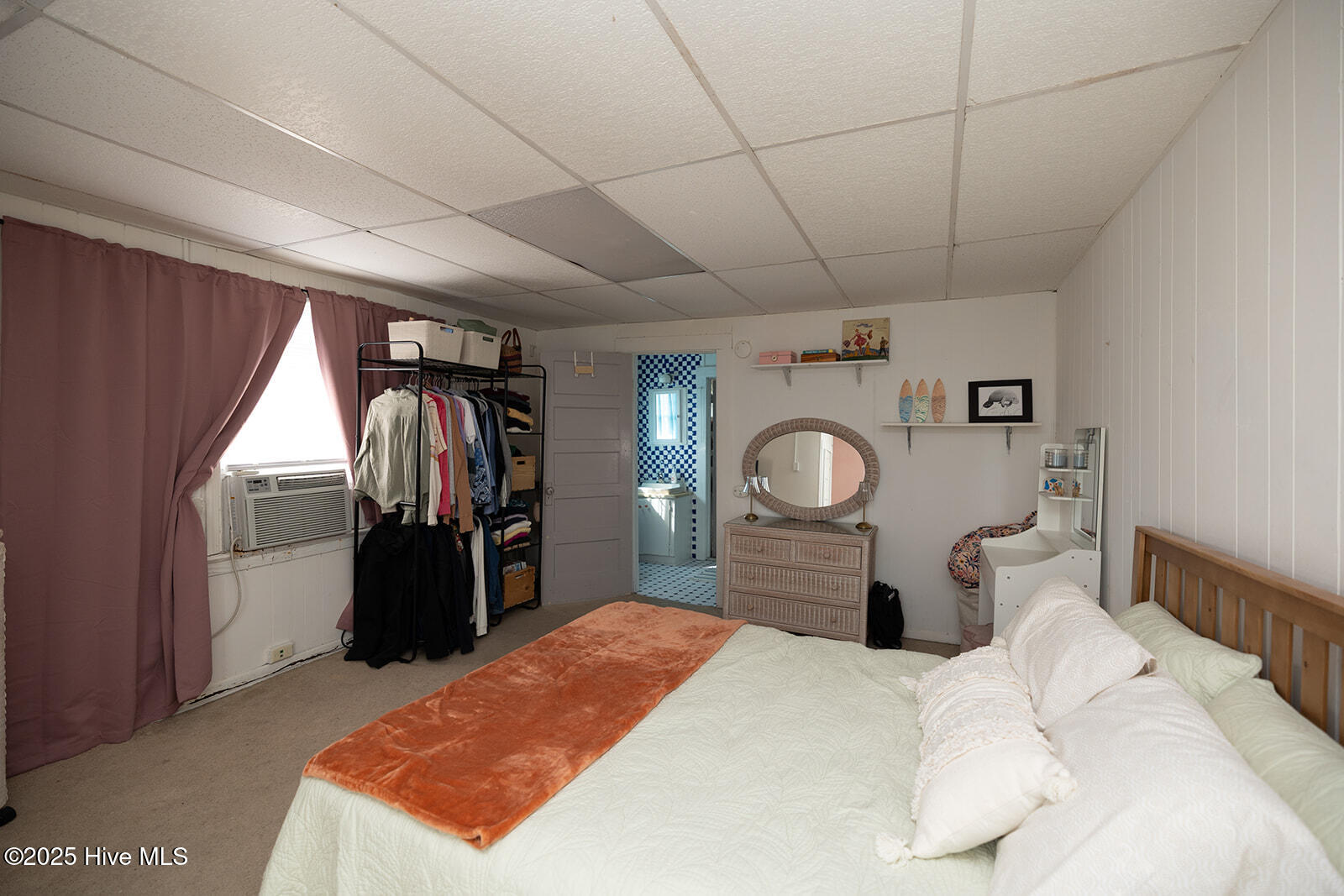 100513730 | Photo 16