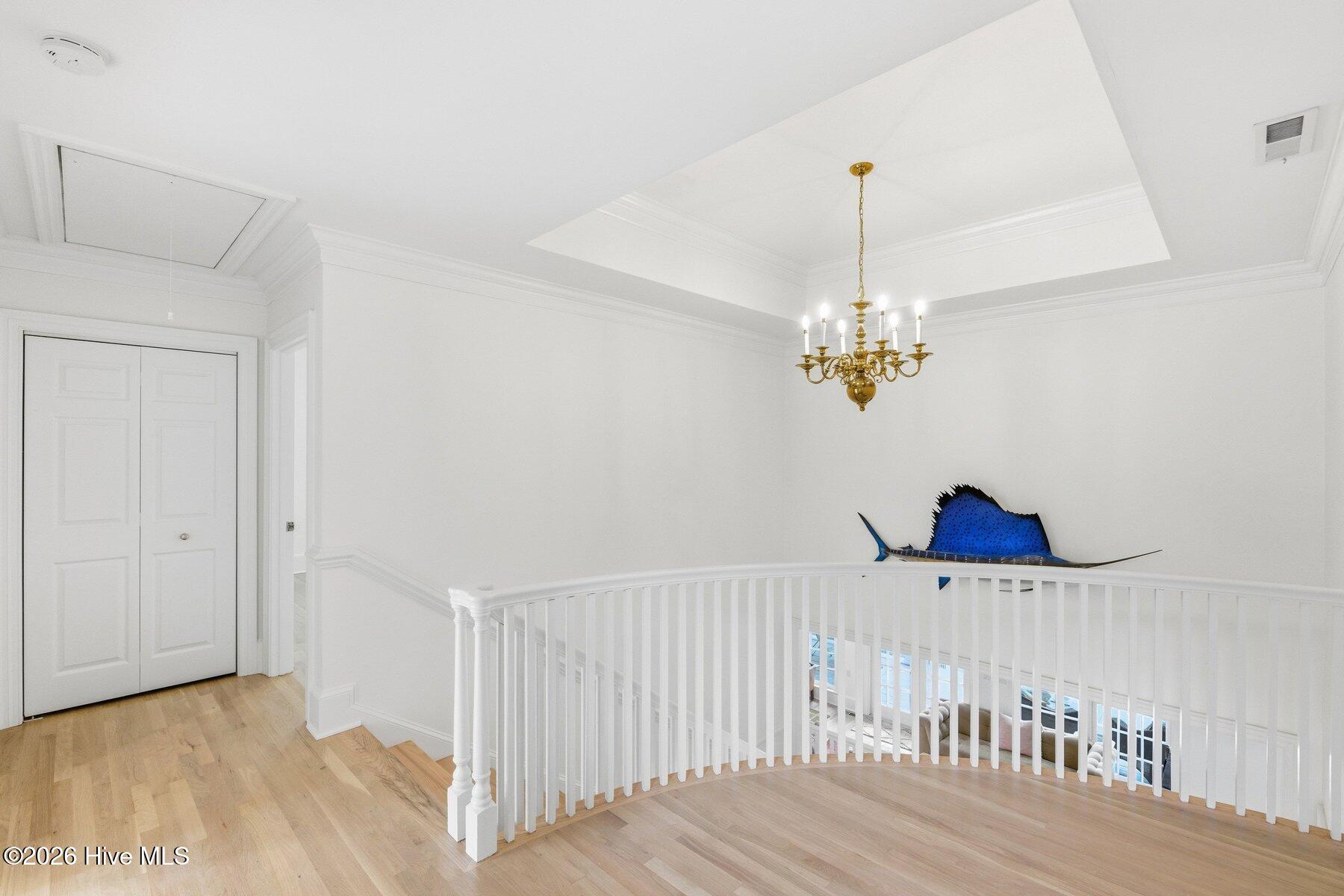 100565828 | Photo 30