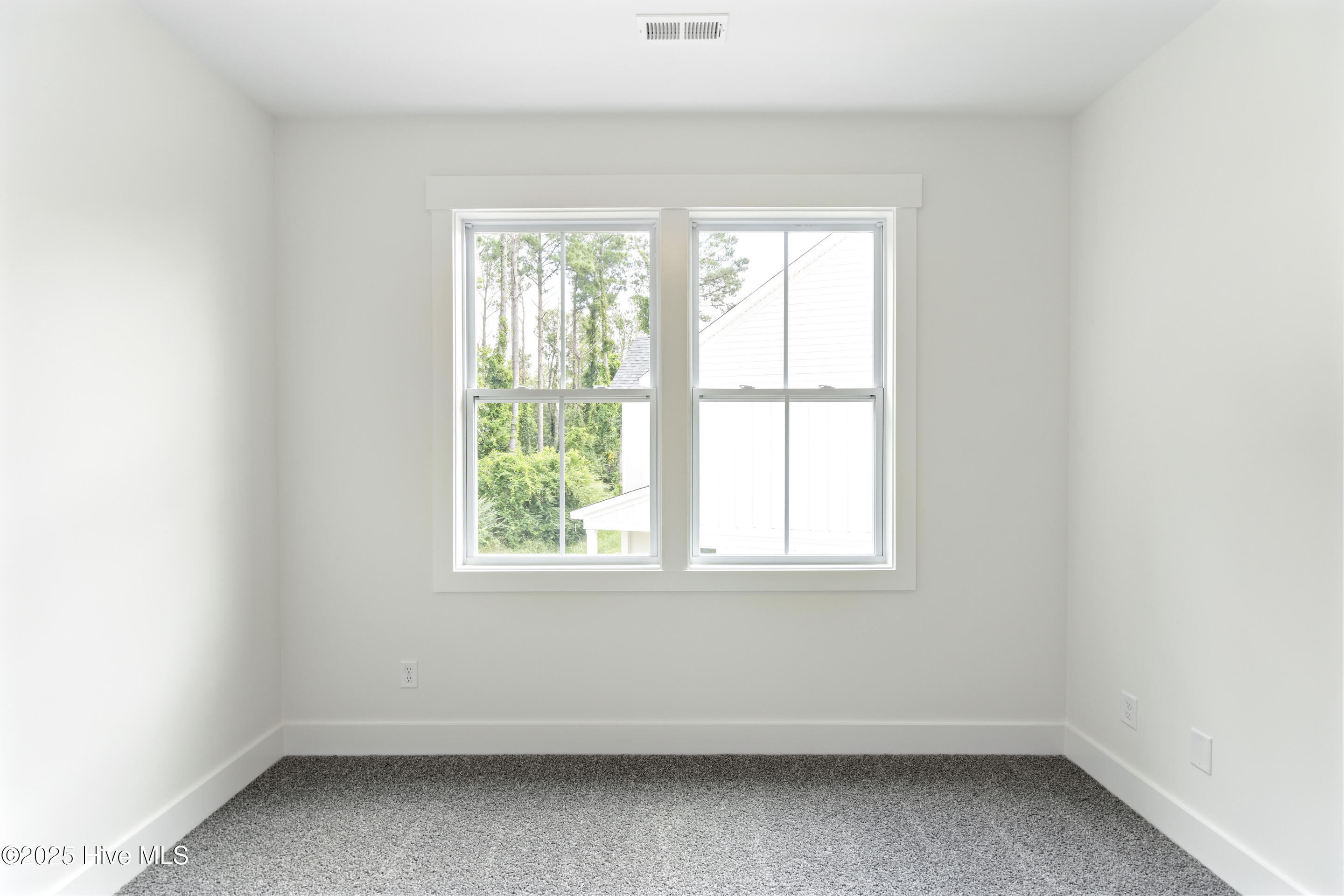 100530900 | Photo 20